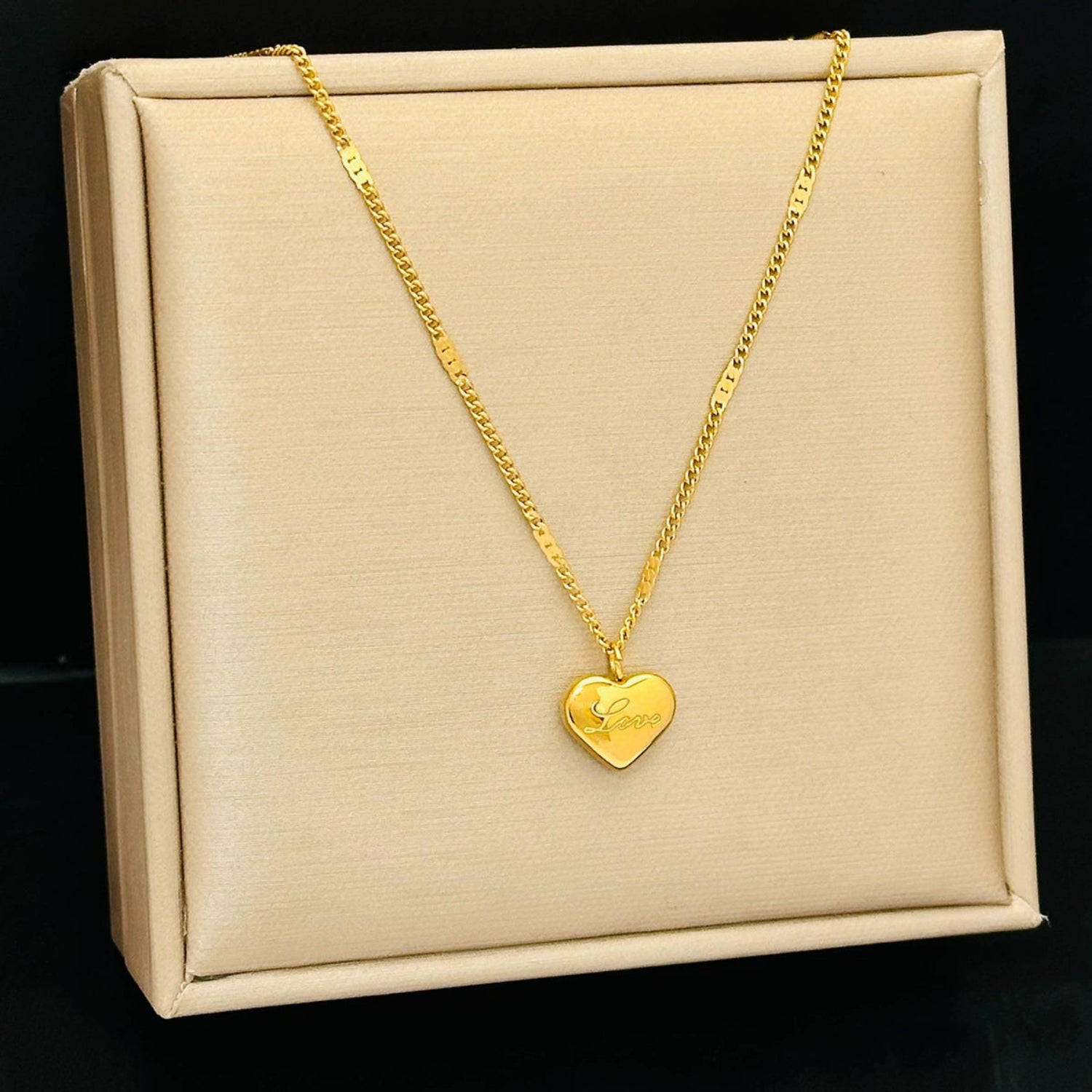 Gold Heart Engraved "Love" Necklace JLTN1741