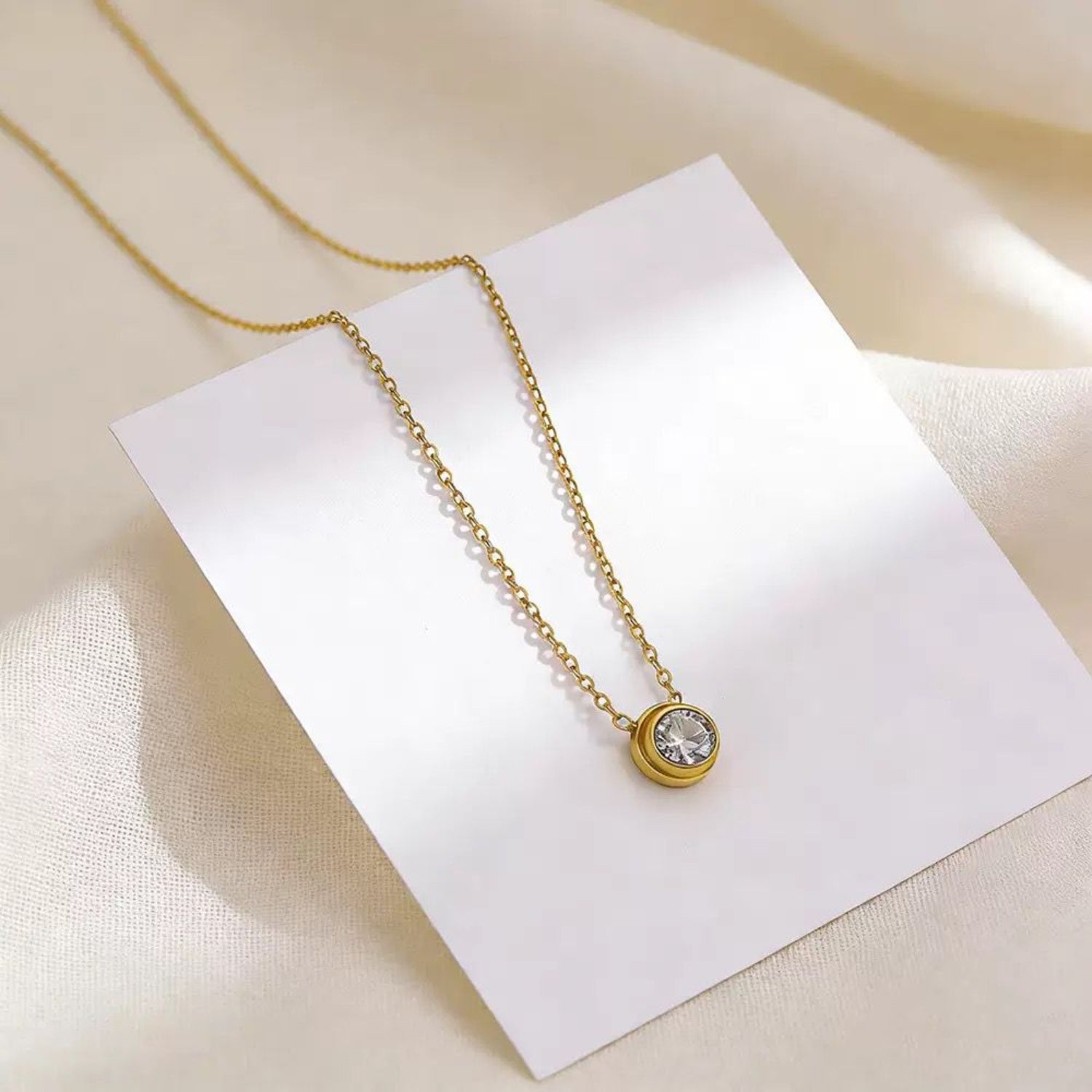 Minimalist Bezel Solitaire Necklace JLTN1748
