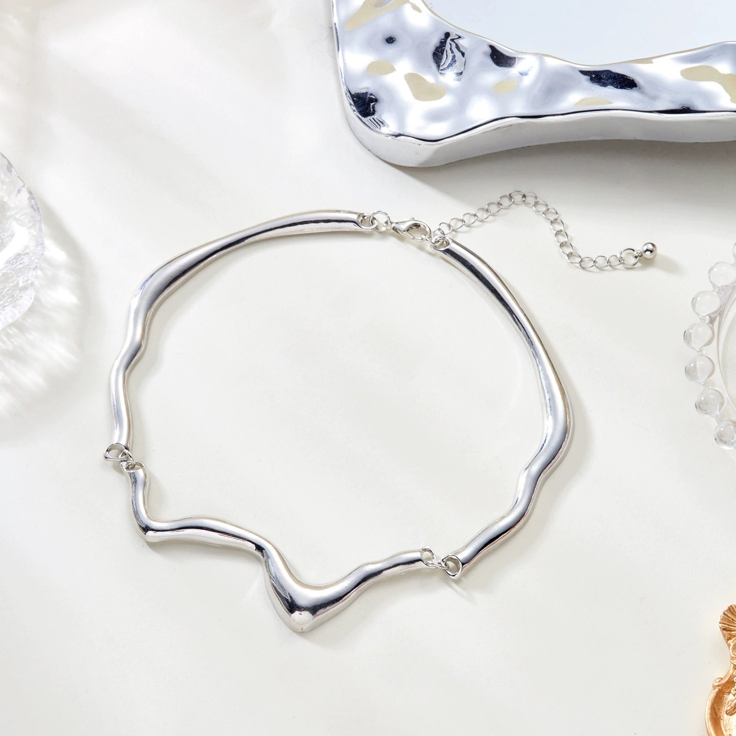 Silver Wavy Liquid Choker Necklace JLTN1752