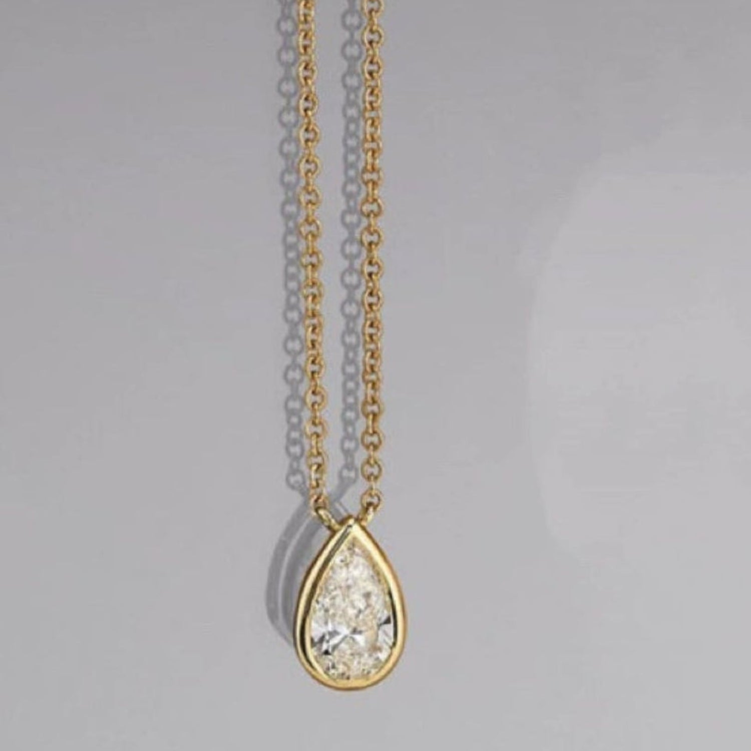 Gold Pear-Cut Solitaire Necklace JLTN1758