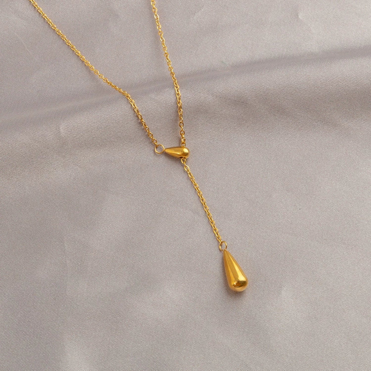 Gold Dual-Teardrop Lariat Necklace JLTN1764