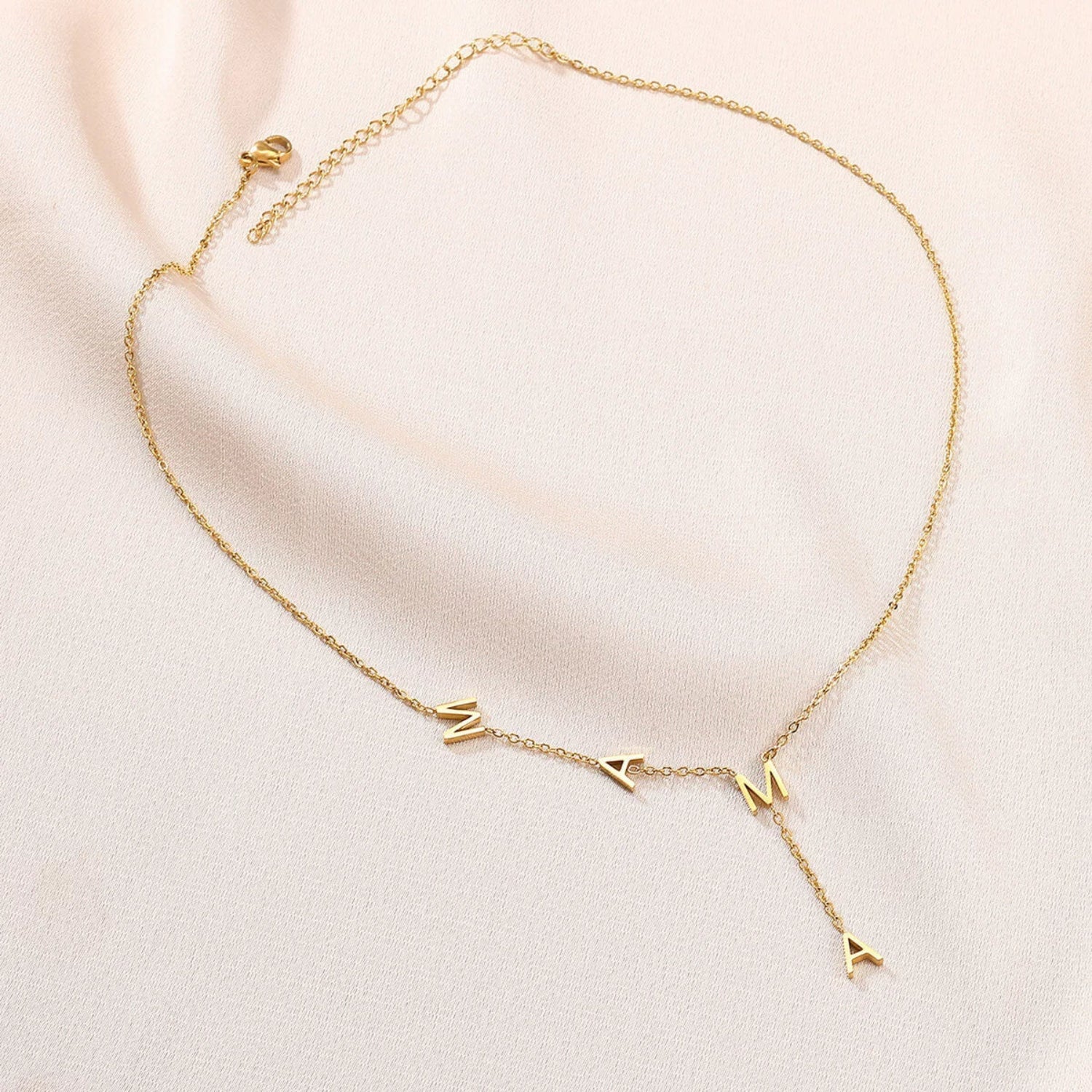 Gold Mama Letter Necklace JLTN1783