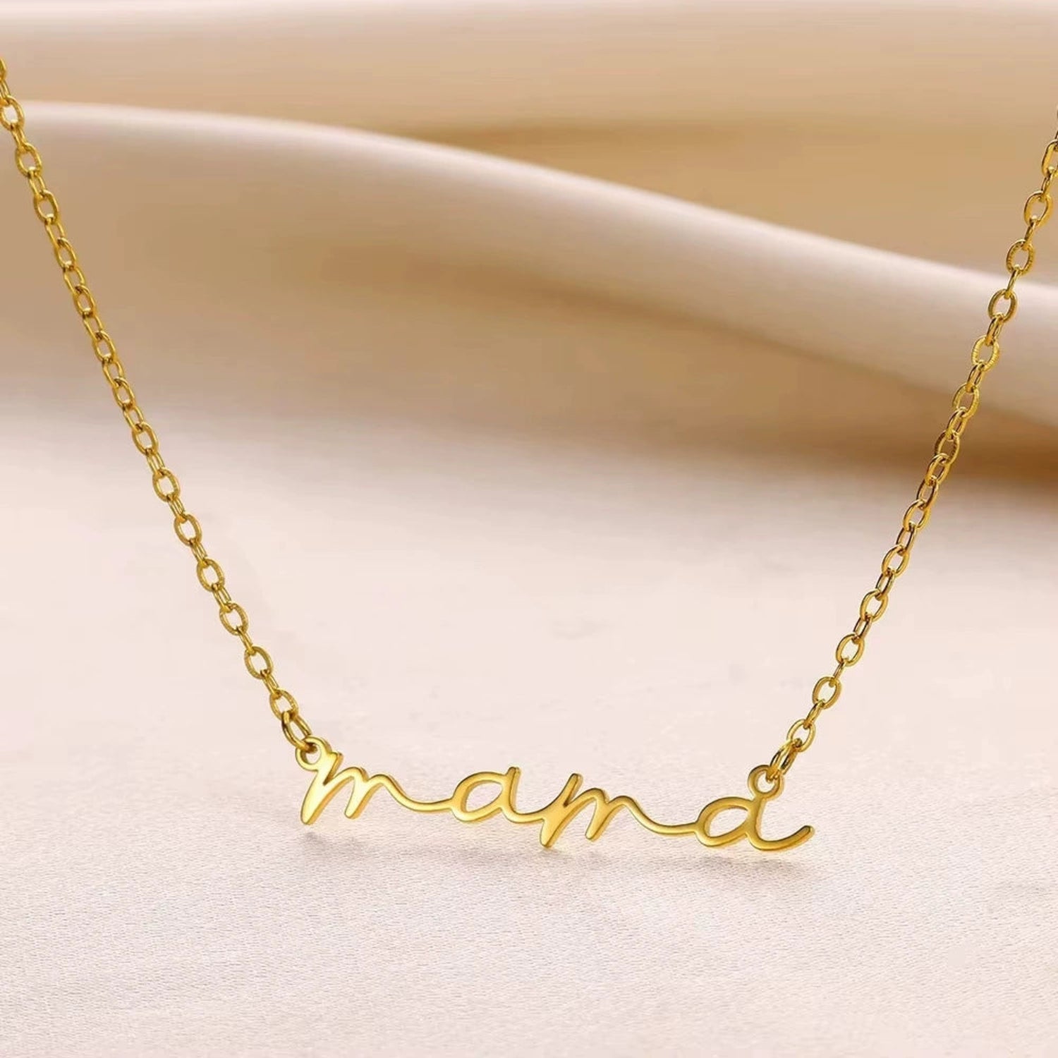 Gold Mama Script Necklace JLTN1786