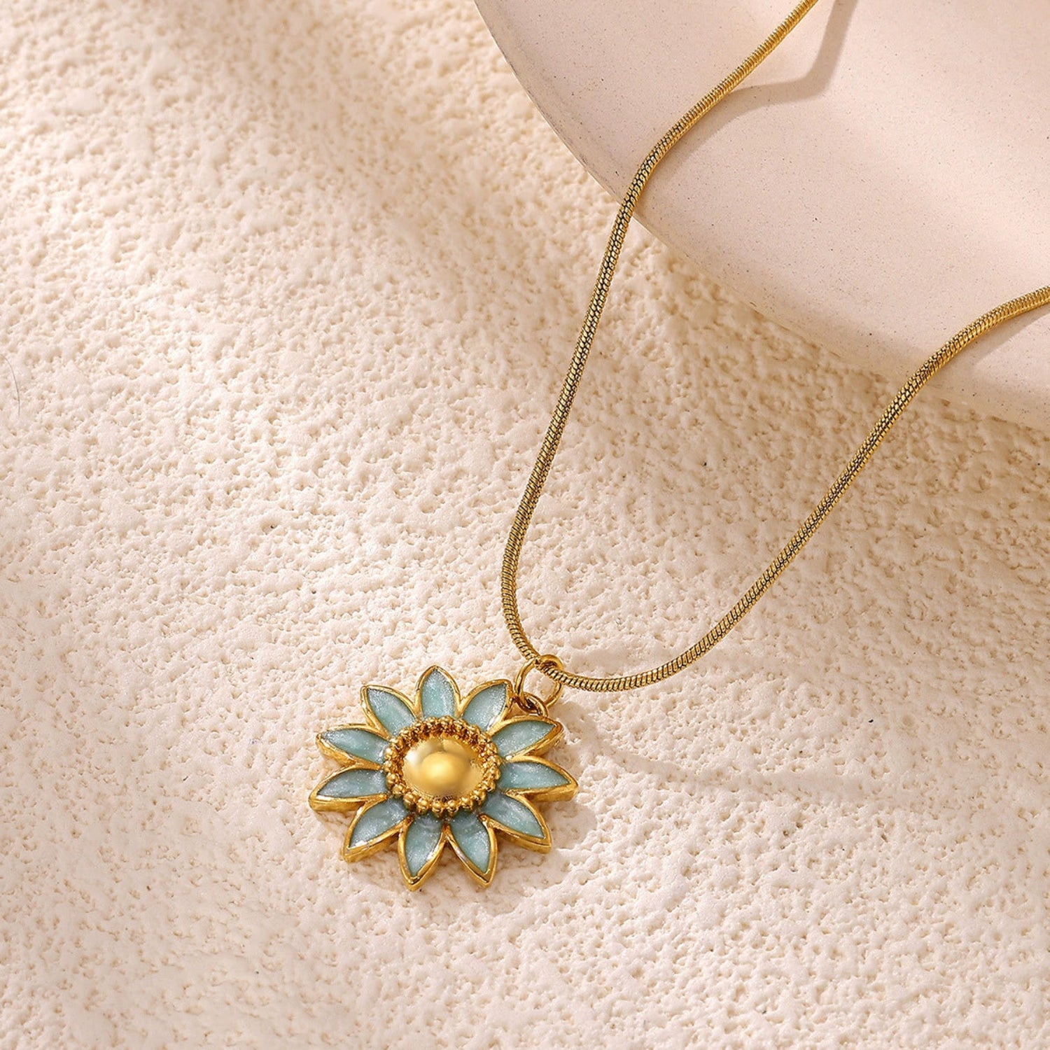 Enamel Flower Snake Necklace JLTN1802