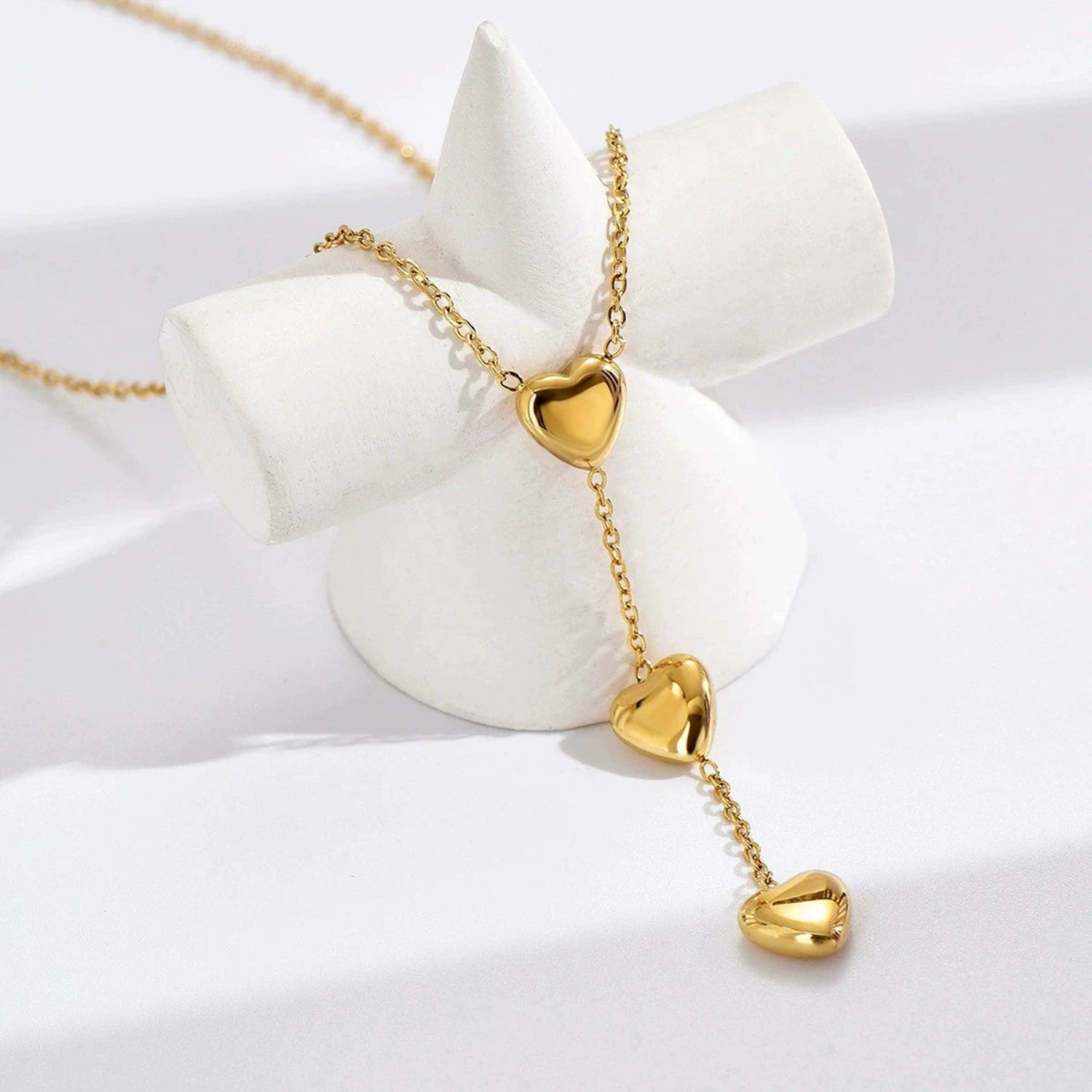 Gold Triple Heart Lariat Necklace JLTN1837
