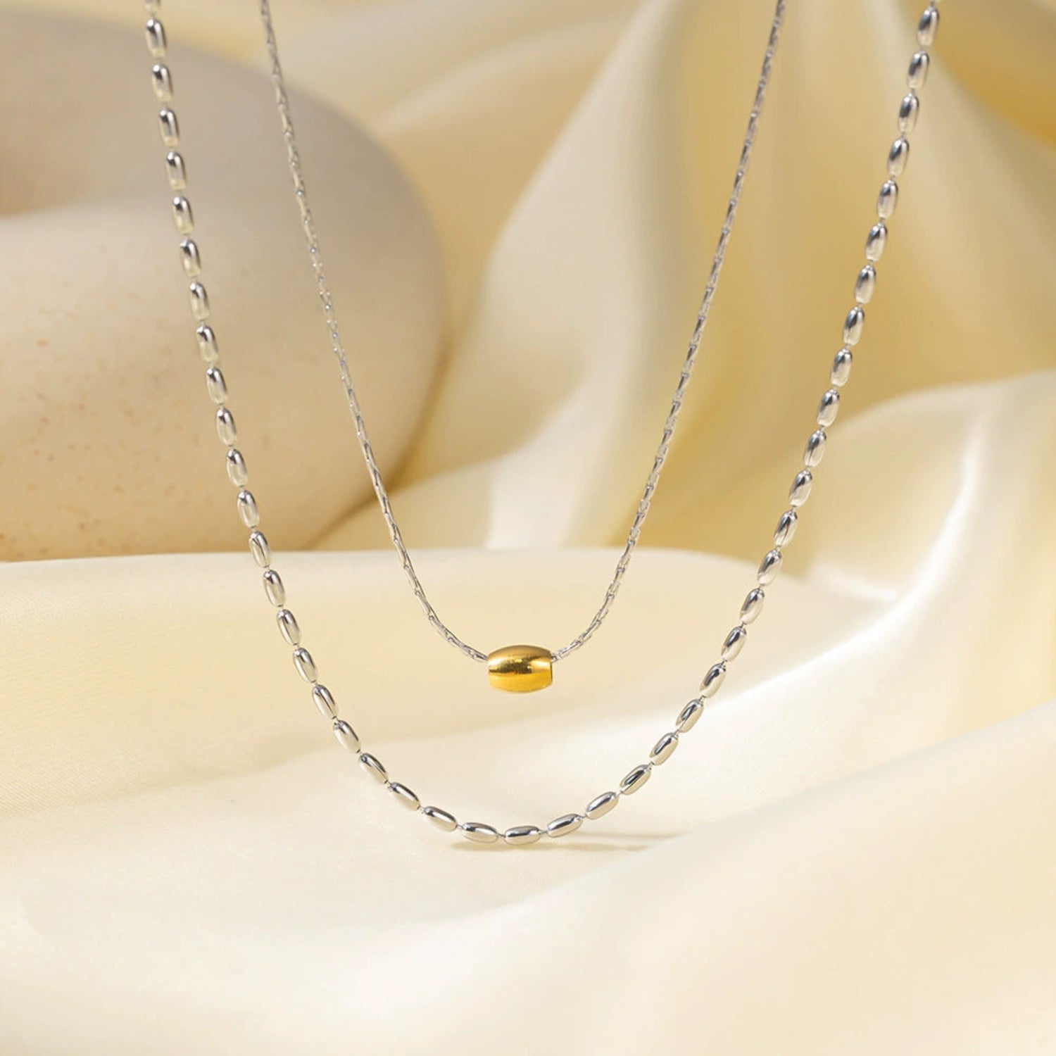 Two-Tone Layered Beaded Pendant Necklace JLTN1844