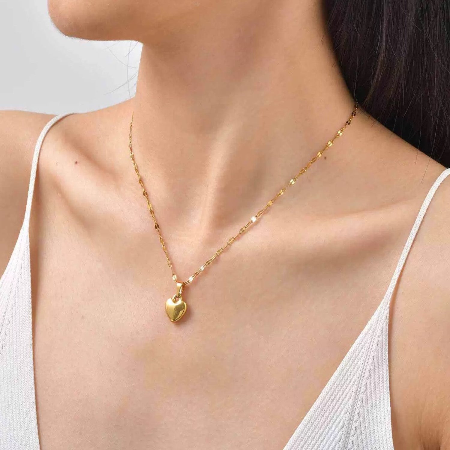 Gold Heart Pendant Link Necklace JLTN1851