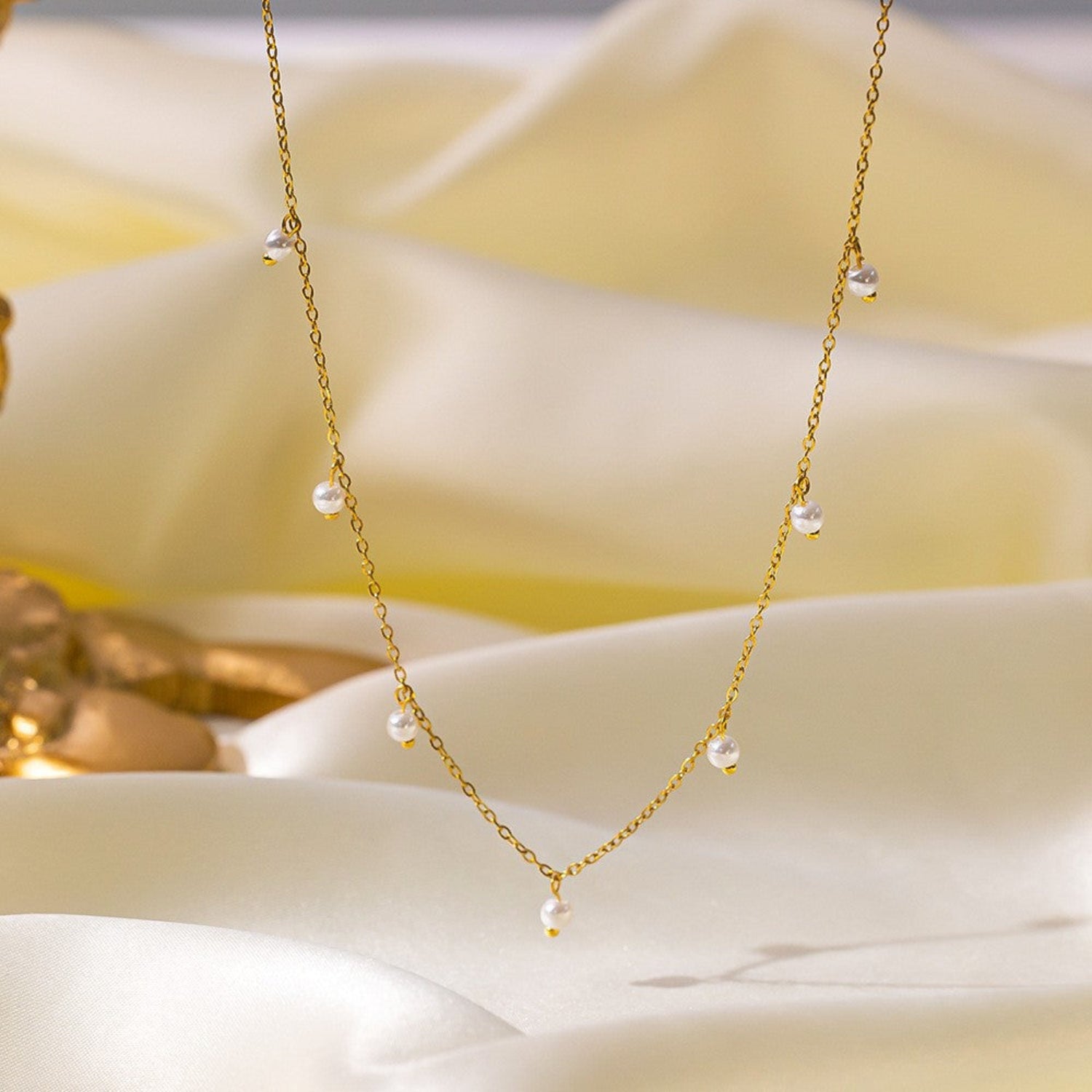 Gold Multi-Pearl Dainty Necklace JLTN1862