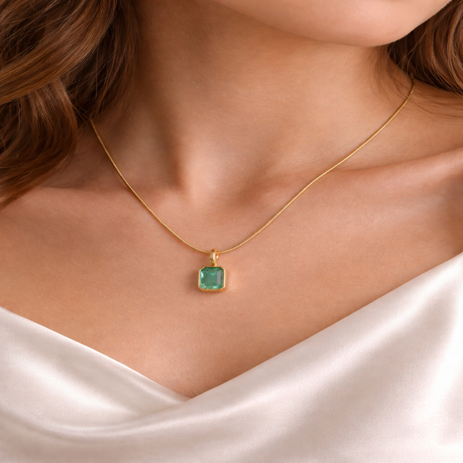 Emerald Blue Rectangular Pendant Necklace JLTN1909