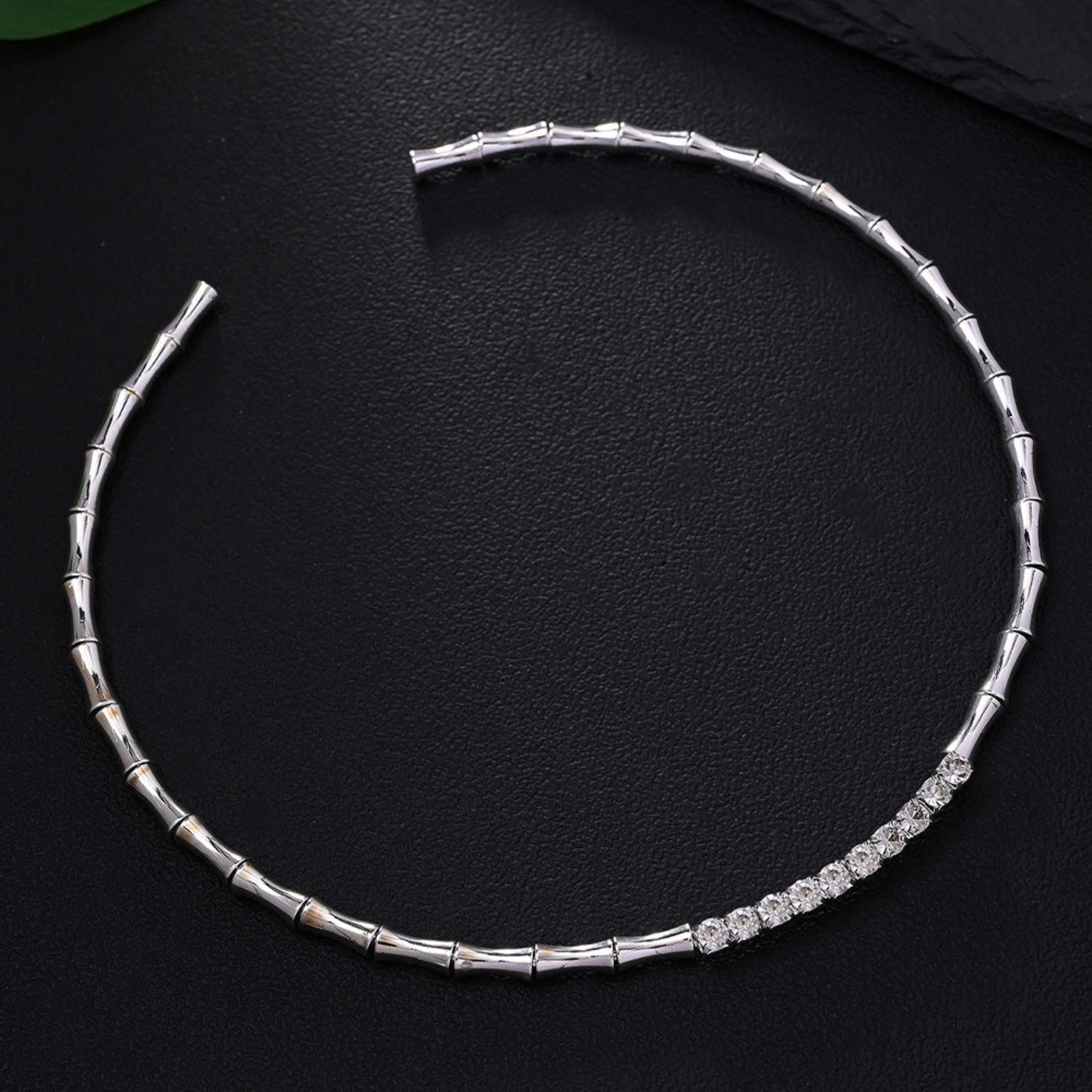 Silver Bamboo Crystal Choker Necklace JLTN1932