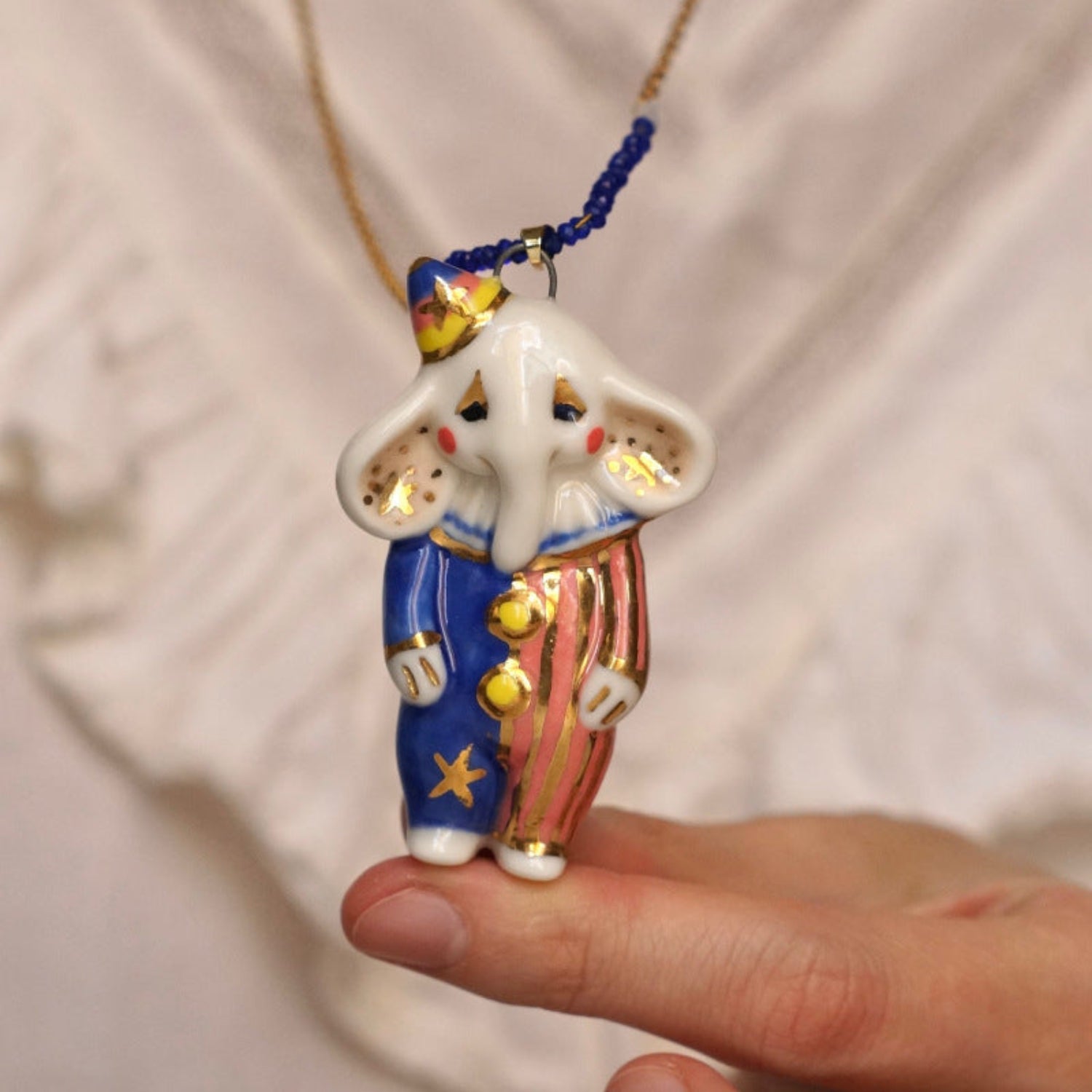 Blue Circus Elephant Pendant JLTN1951