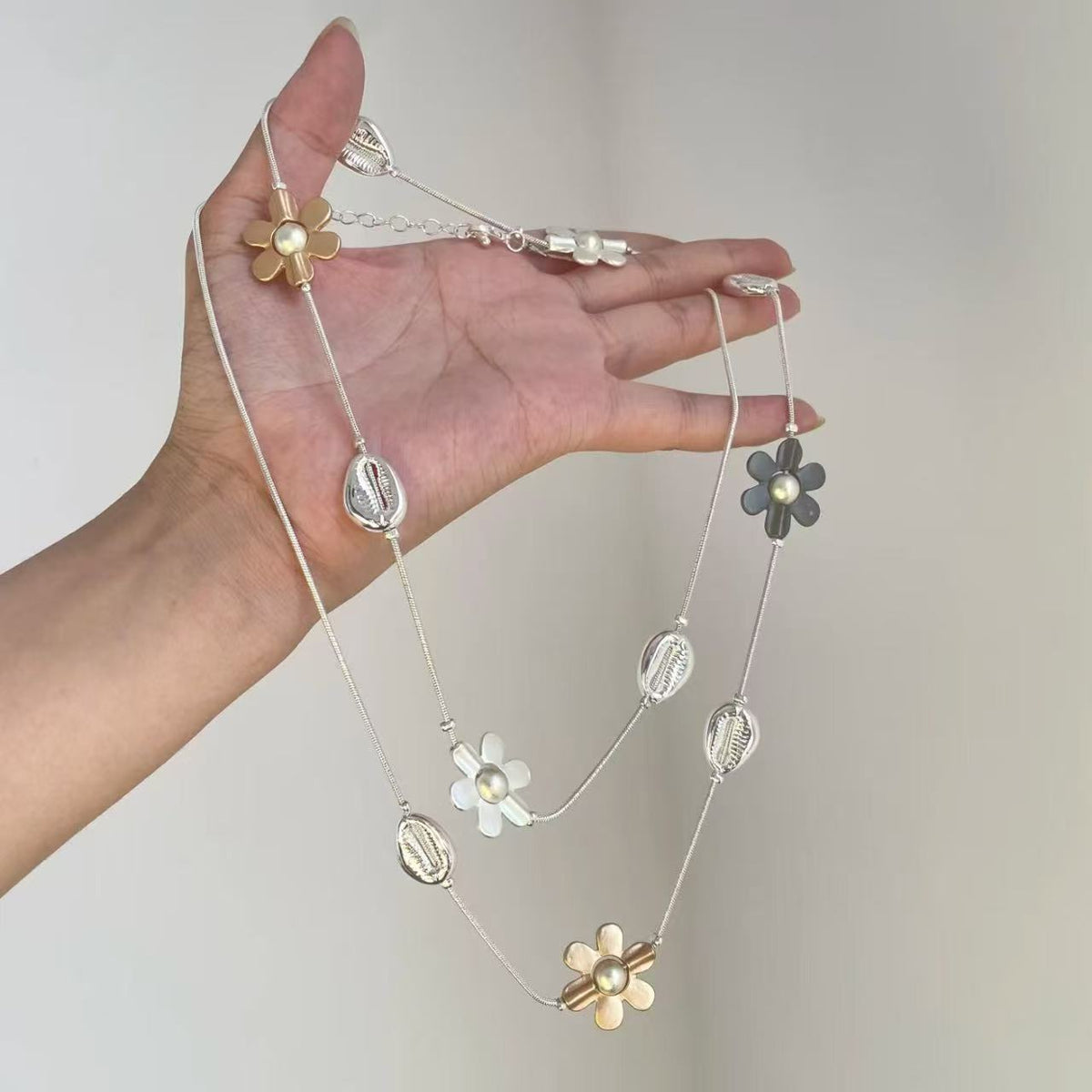 Silver Floral Charm Layered Necklace JLTN2057