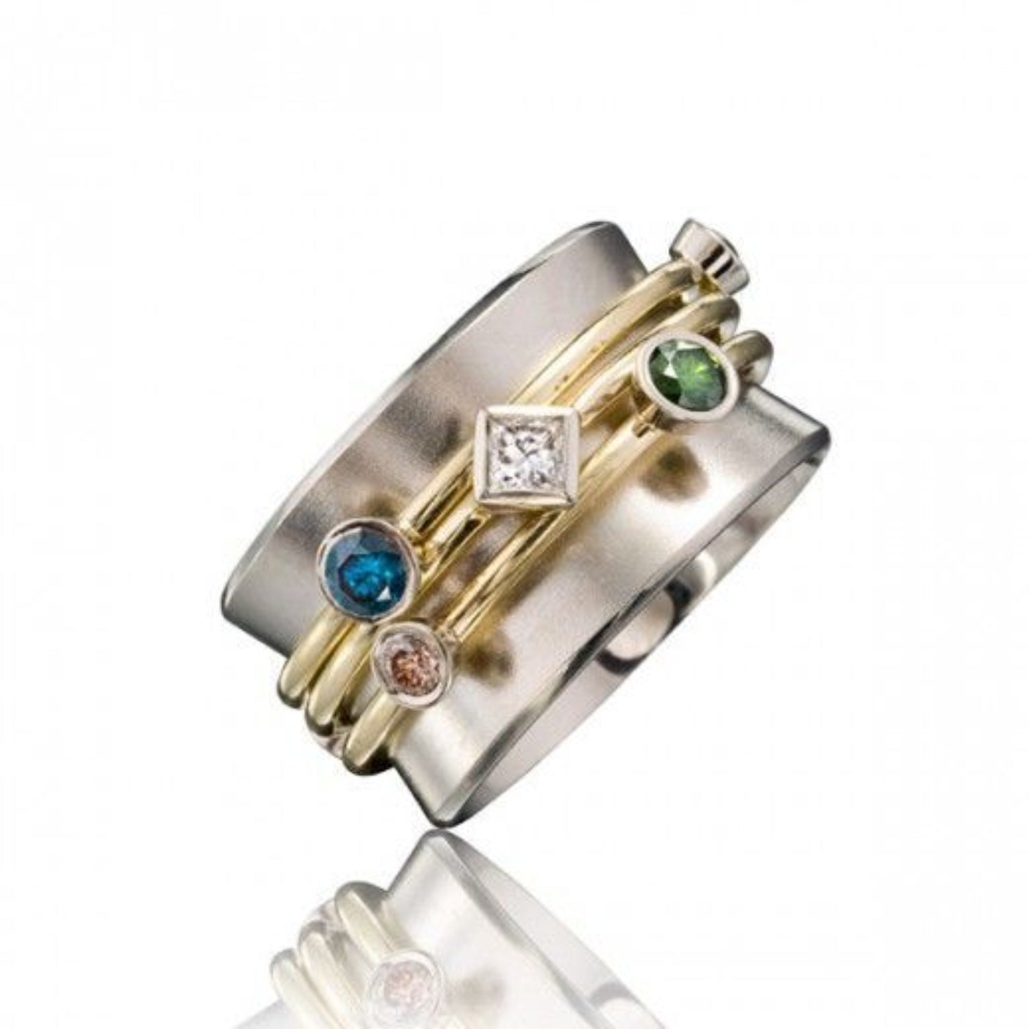 Contemporary Stacked Wire Band with Diamond-Cut Crystal Rings JLTR0425