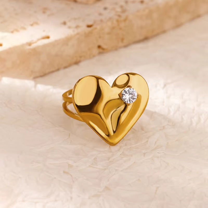 Golden Molten Lava Heart JLTR0557