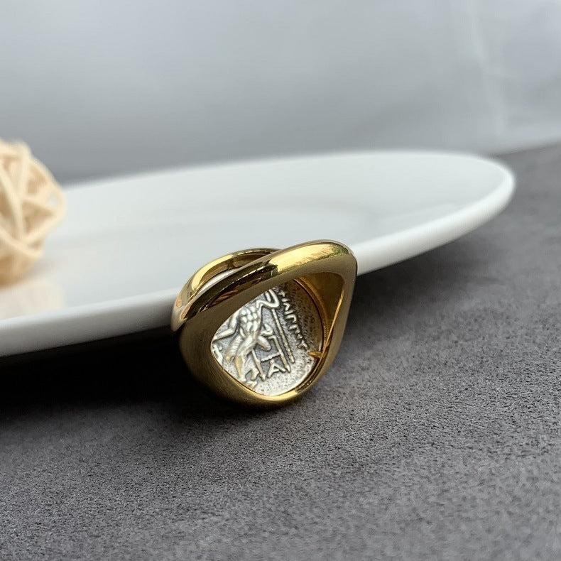 Dual Tone Vintage Medallion Gold Ring JLTR0600