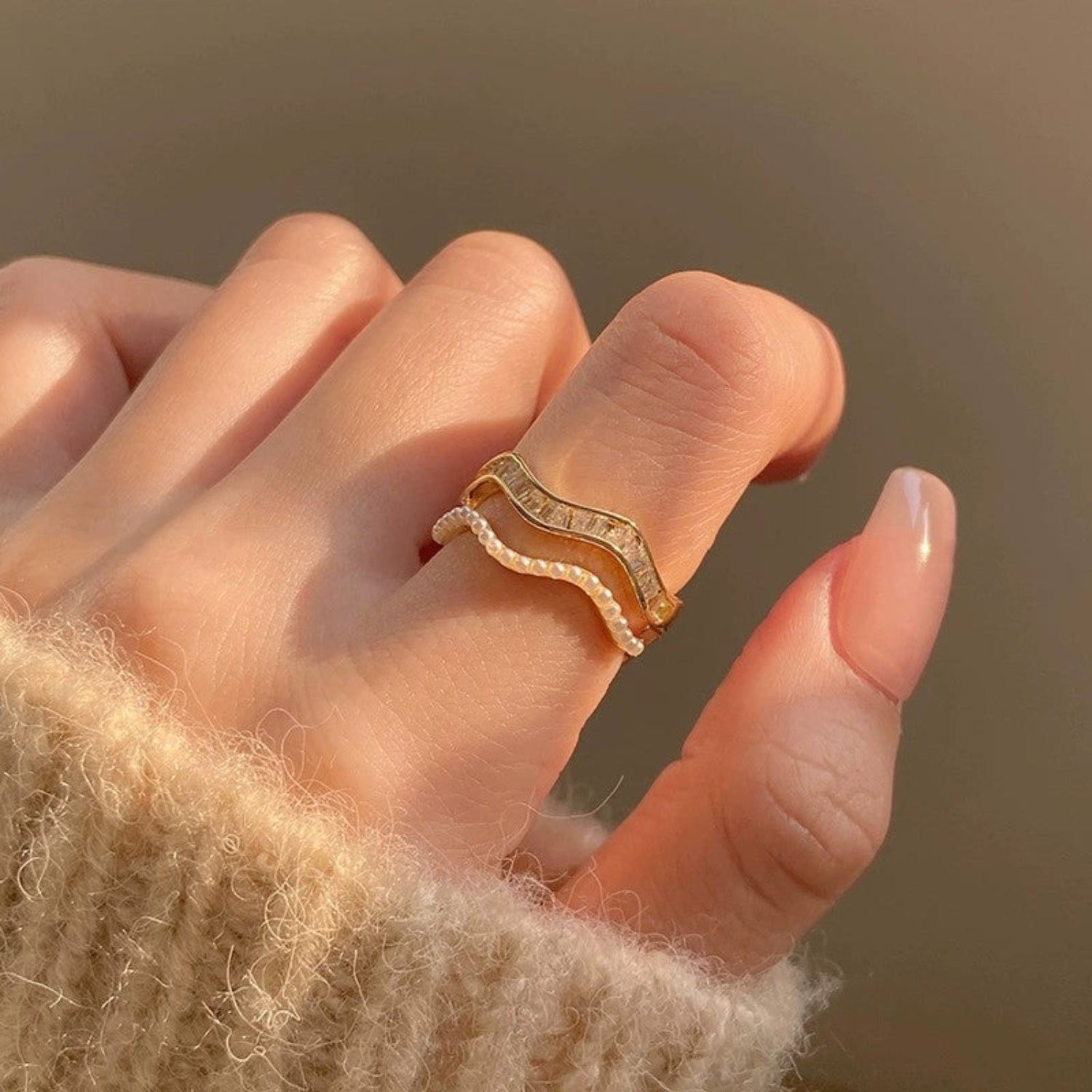 Just Lil Things Golden Wave Adjustable Toe Ring with Pearl and Crystal Detailing JLTR0612