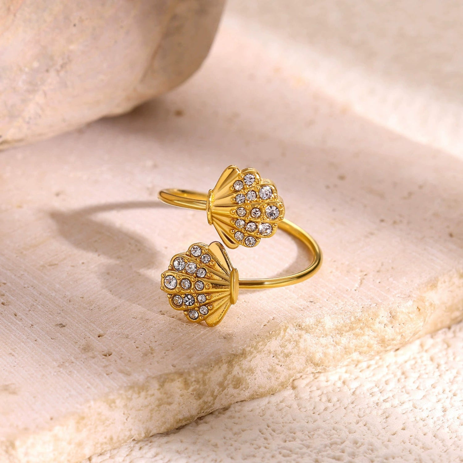 Gold Crystal Shell Wrap Ring JLTR0681