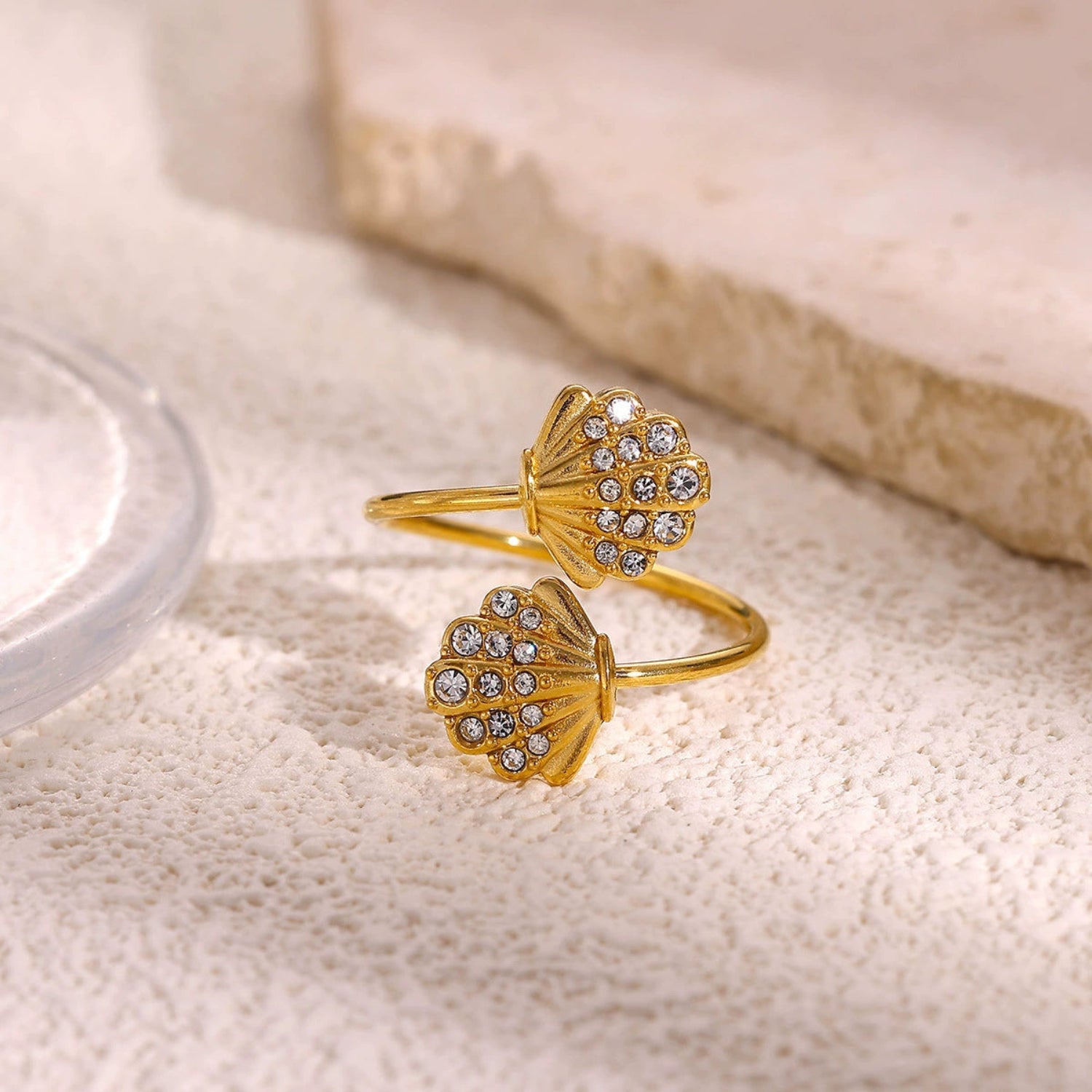 Gold Crystal Shell Wrap Ring JLTR0681