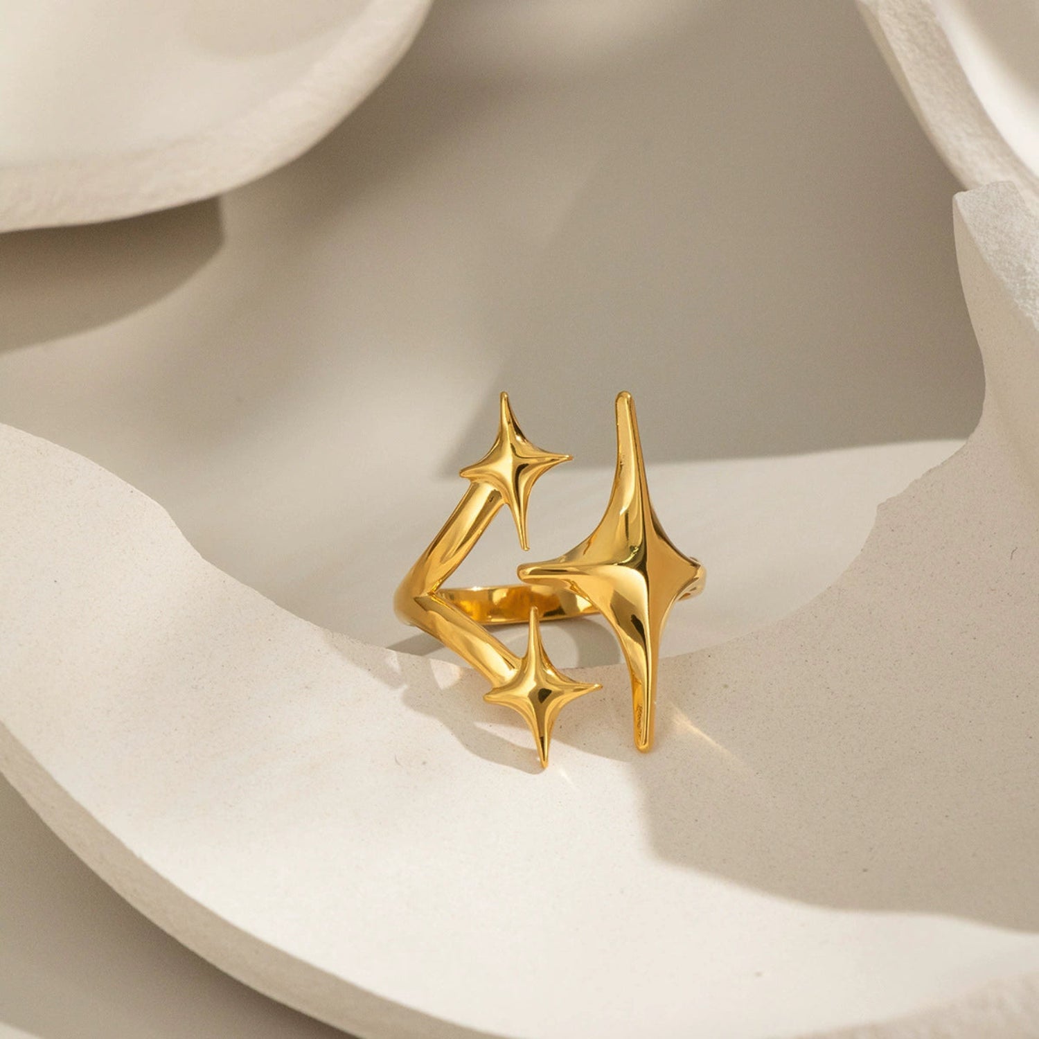 Gold Triple Starburst Statement Ring JLTR0700