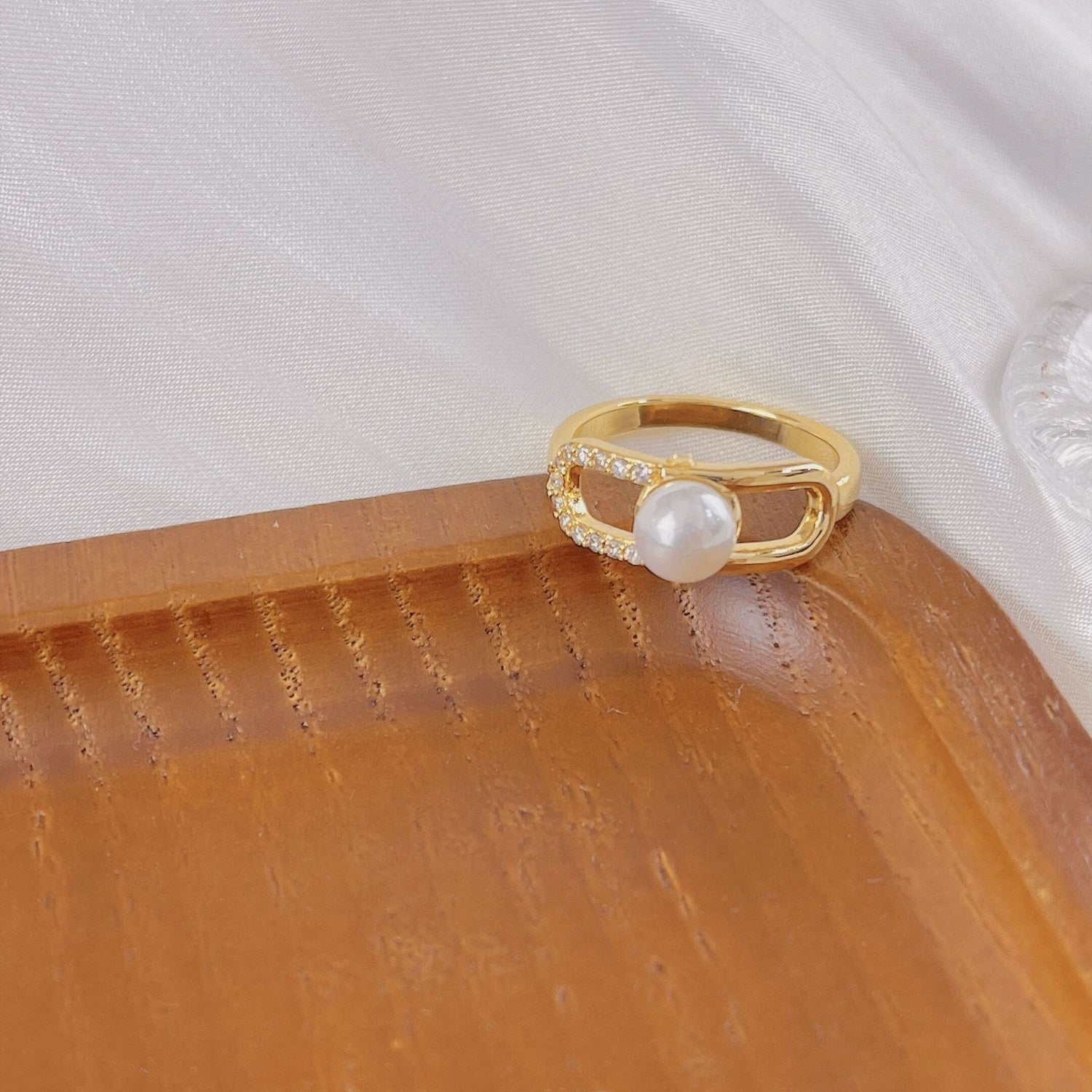 Gold Pearl Crystal Link Ring JLTR0720