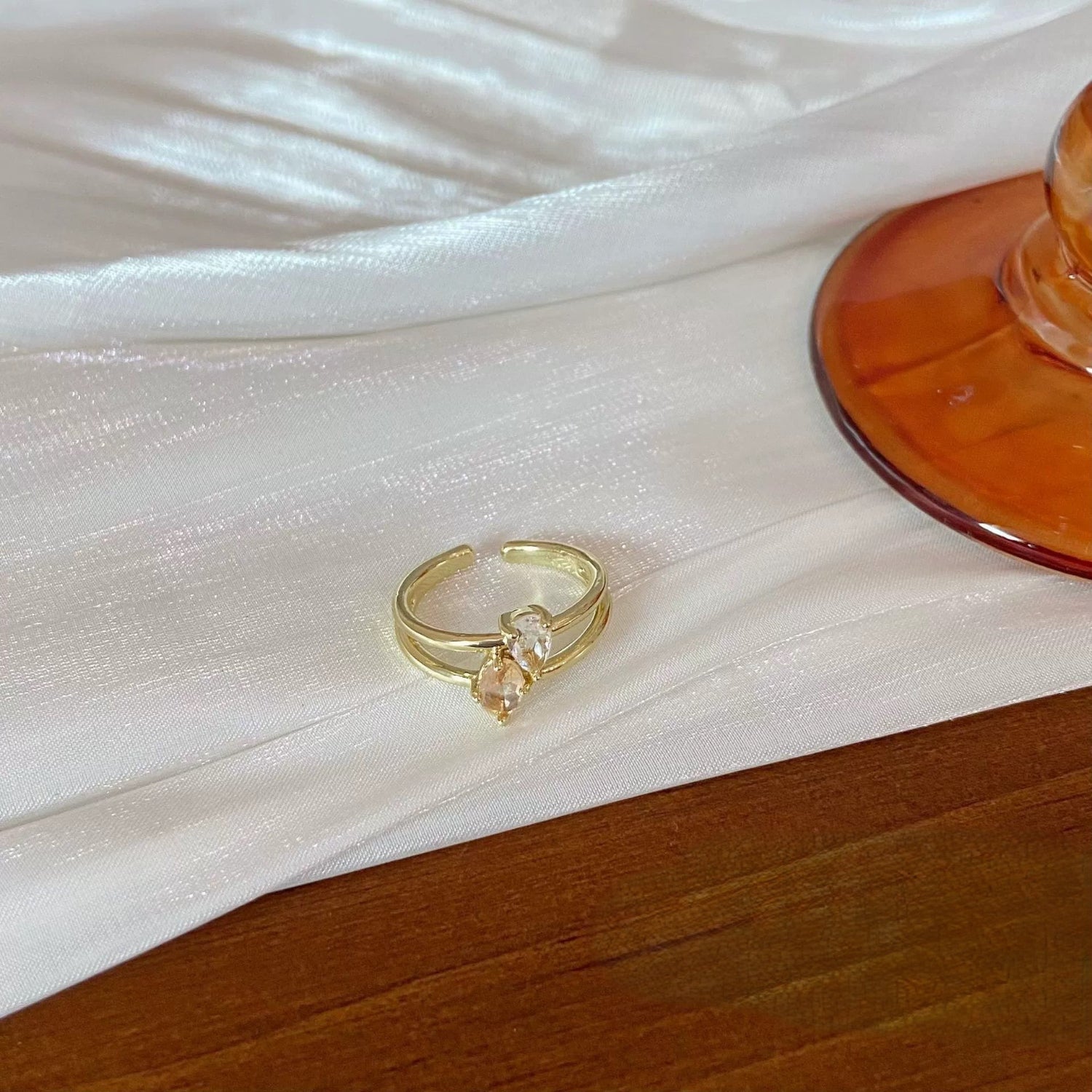 Double Band Gold Teardrop Ring JLTR0725