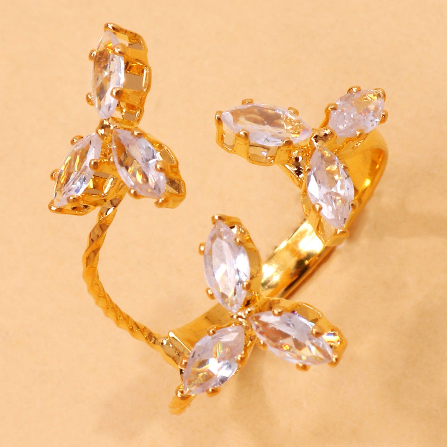 Gold Floral White Crystal Ring JLTR0740
