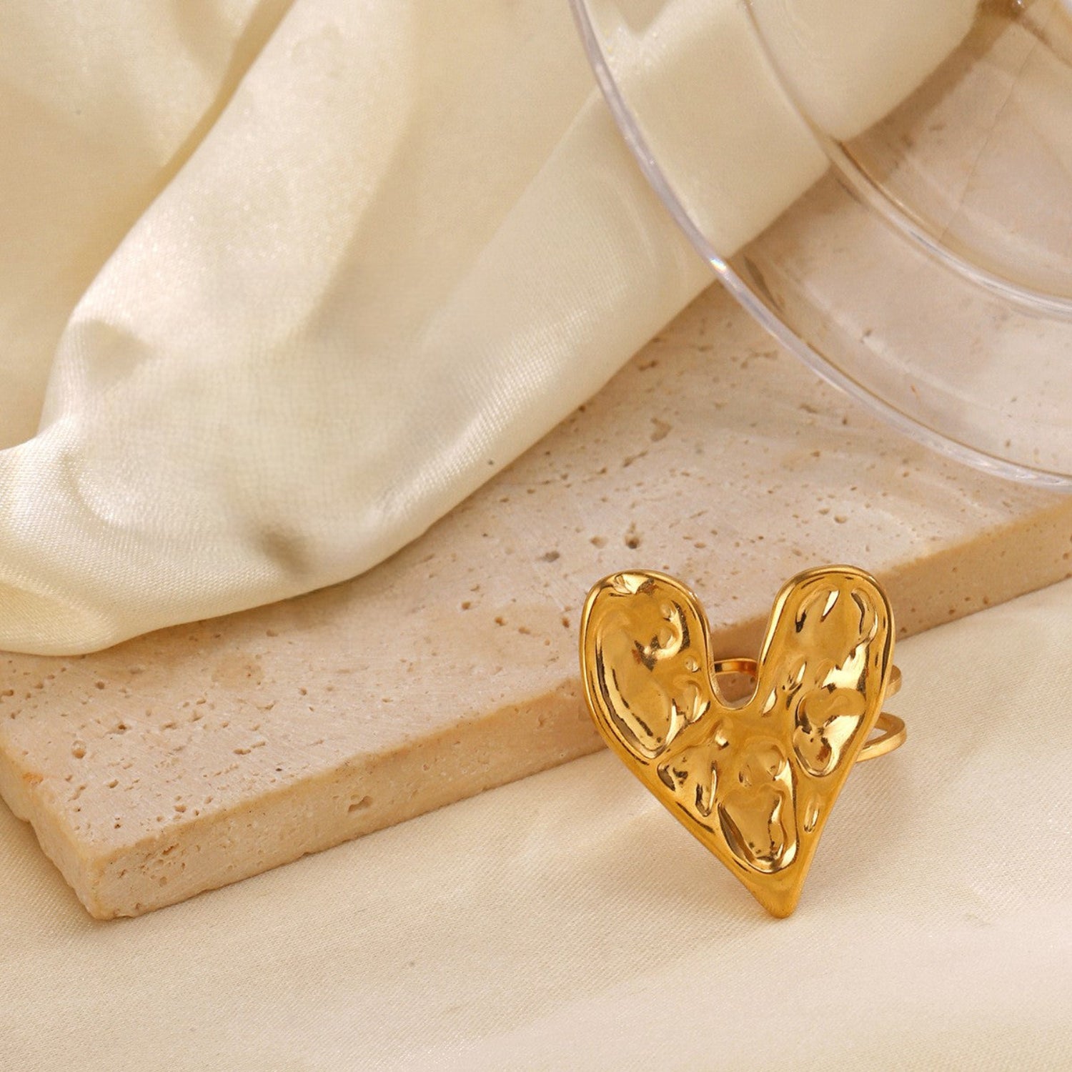 Golden Hammered Heart Statement Ring JLTR0752