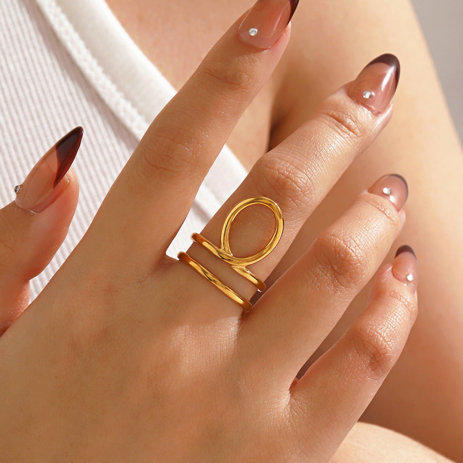 Golden Loop Multi-Band Statement Ring JLTR0759