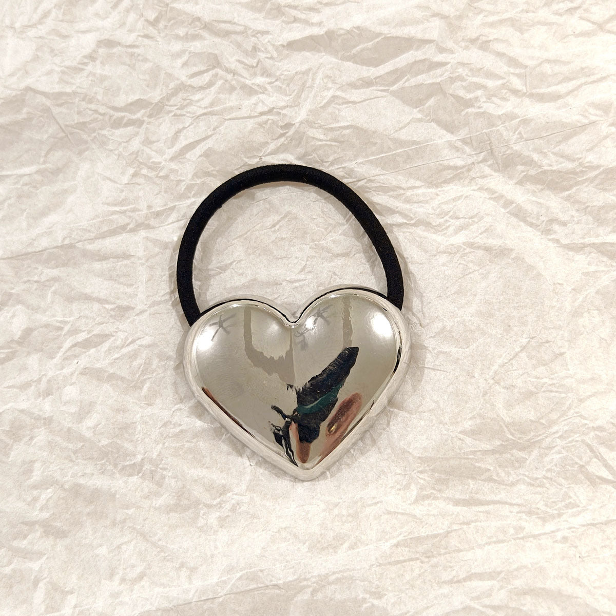 Silver Heart Hair Tie – Metallic Statement Elastic JLTS0529