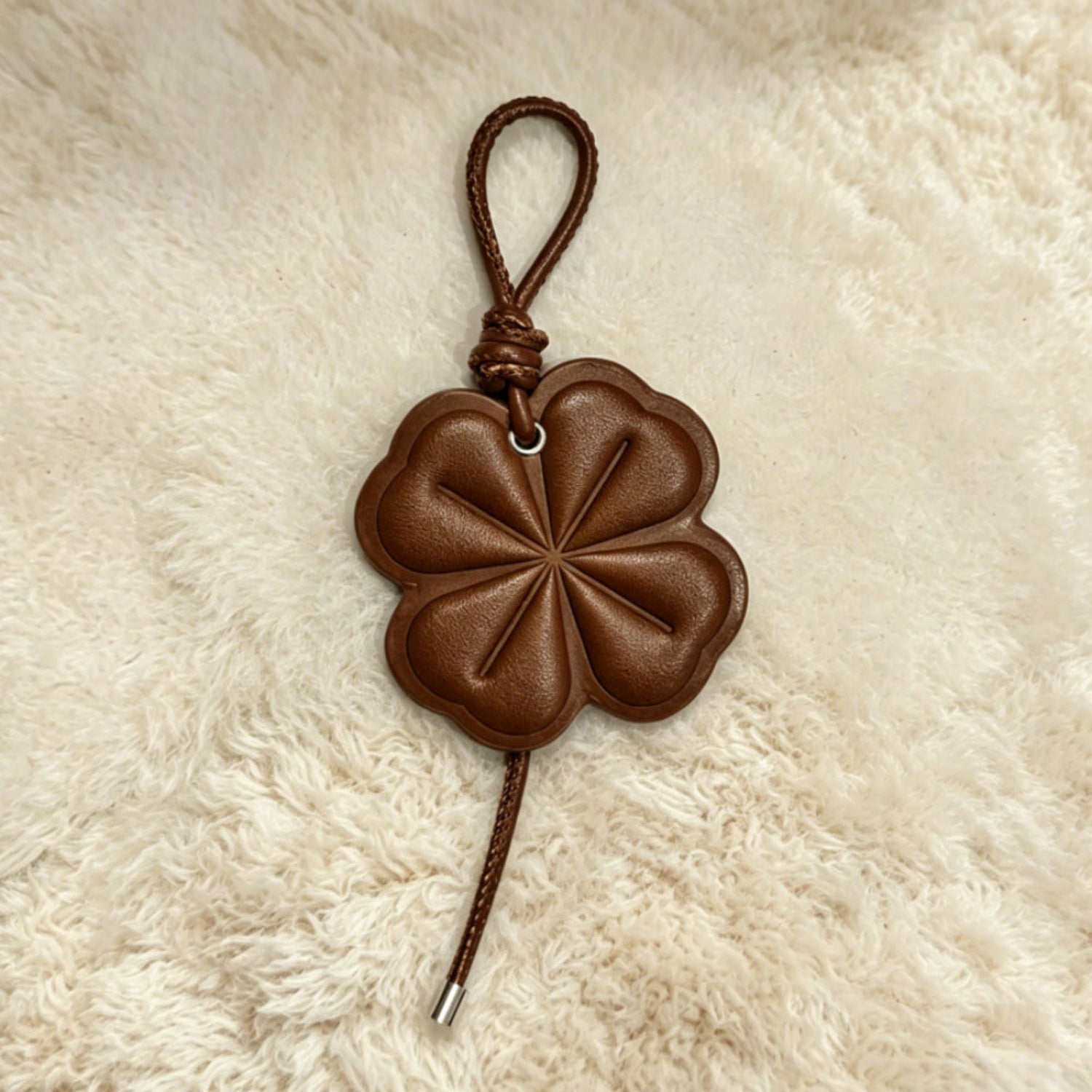 Brown Clover Leaf Keychain MWK0014
