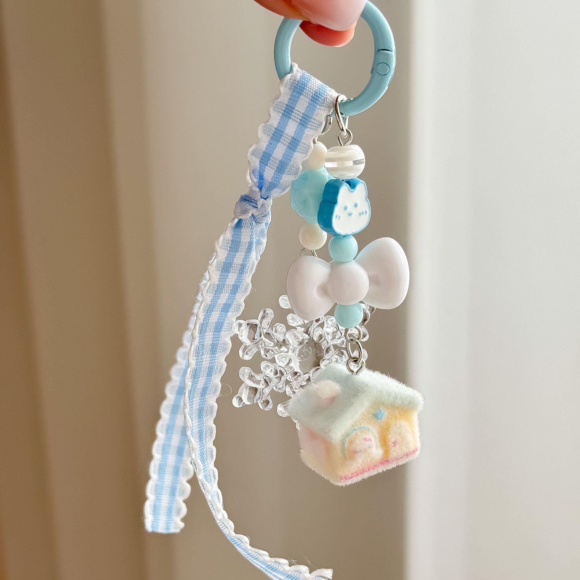 Cute Blue Bow Bagcharms MWK0093