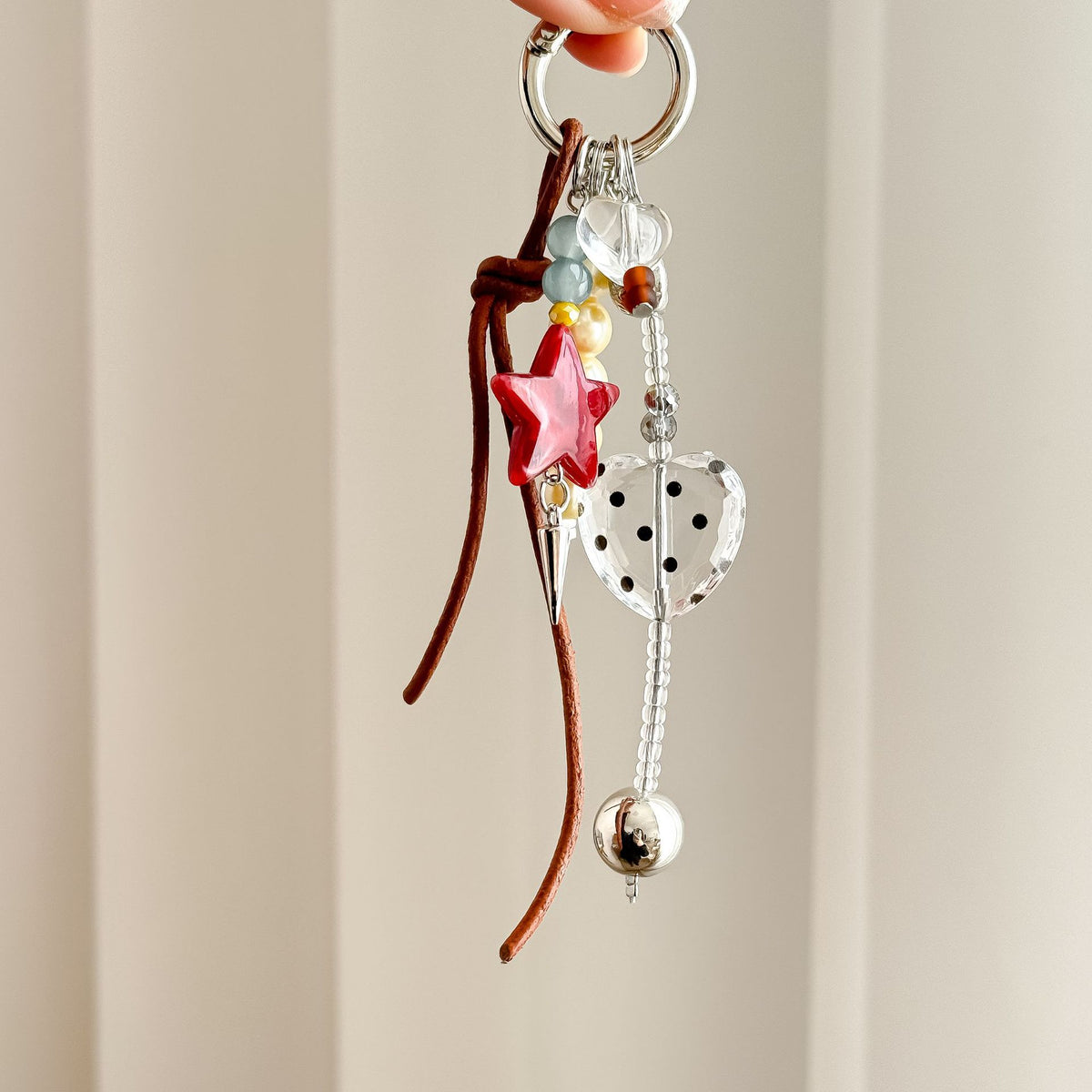 Red Pearl Star Bag Charms MWK0118