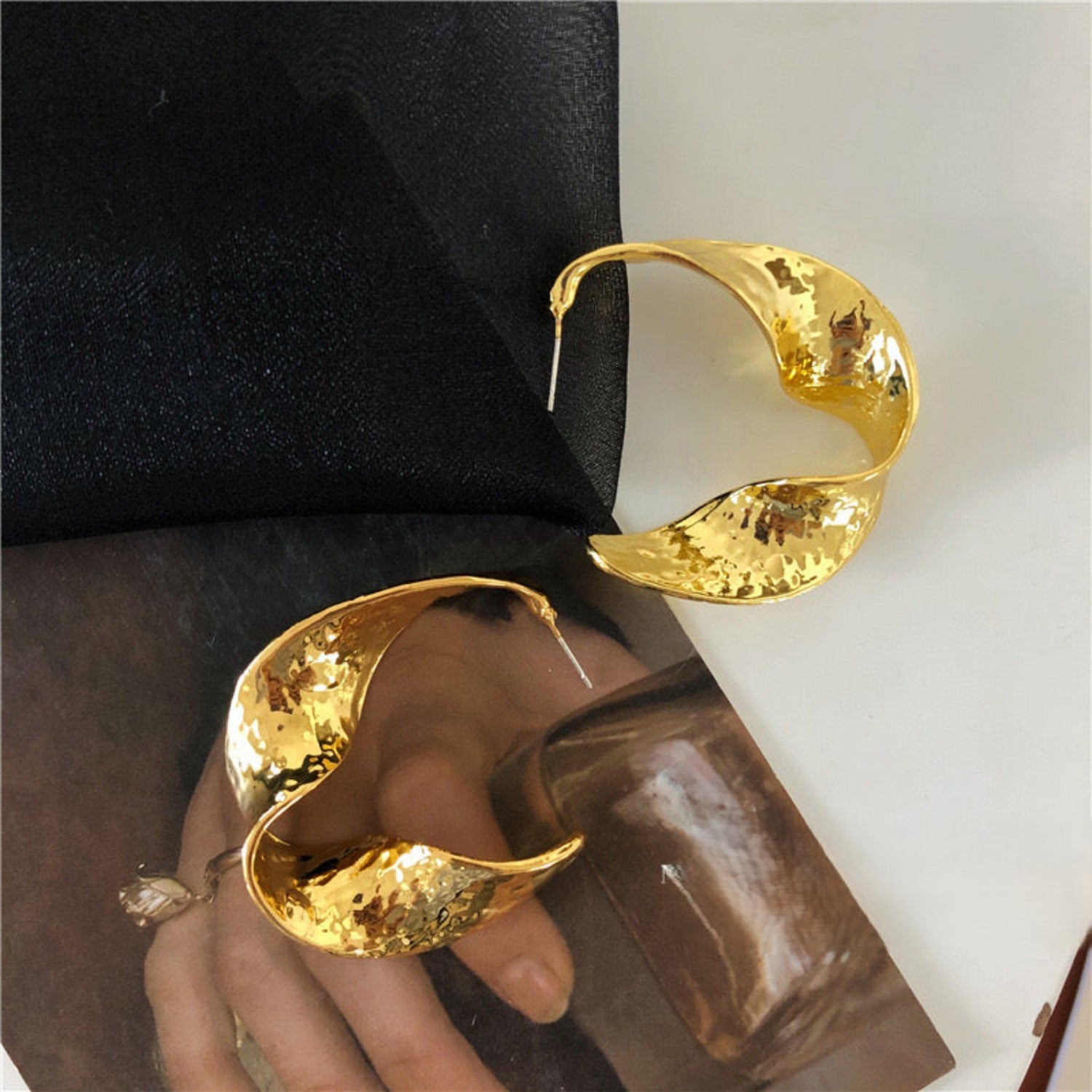 Tendril Gold Pin earrings JLT10018