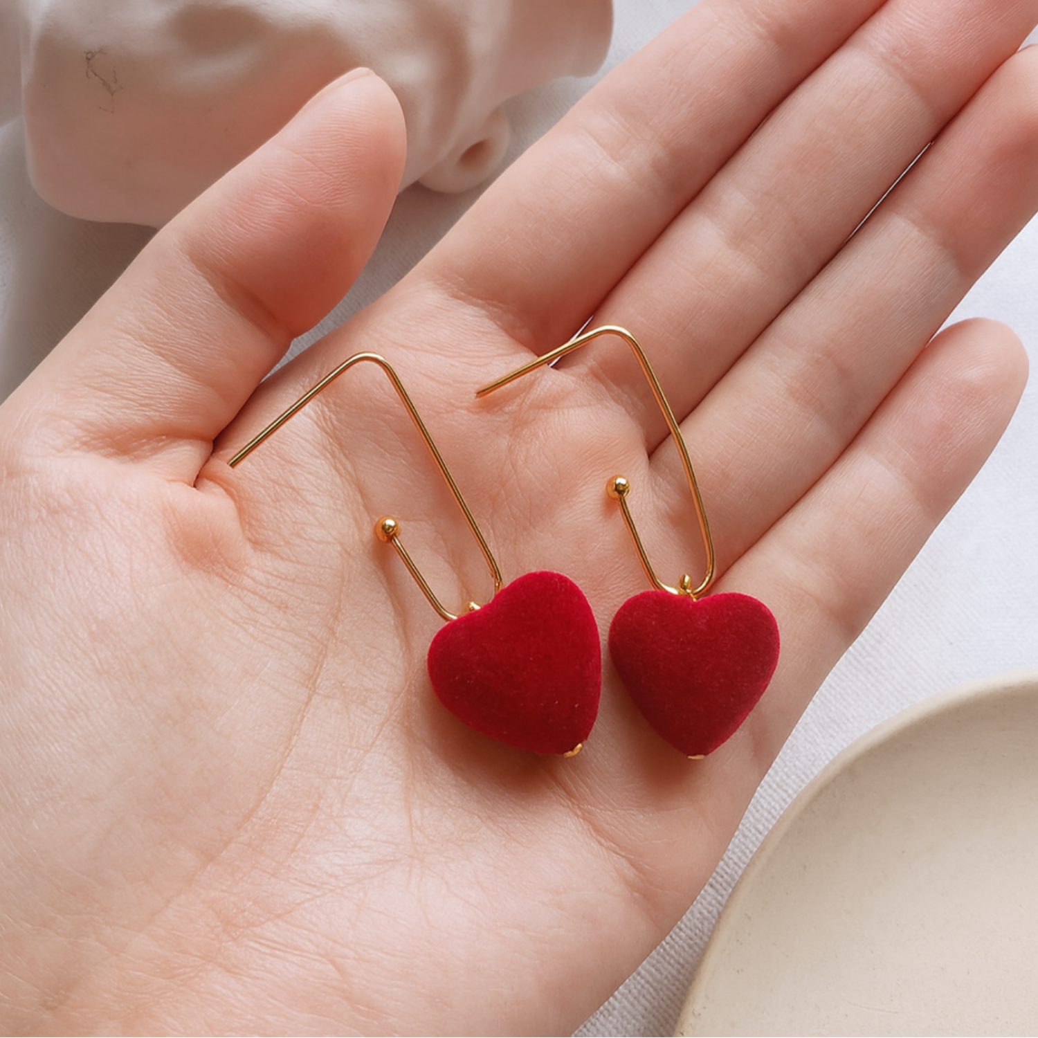 just-lil-things-pin-earrings-red-earrings-jlt10402