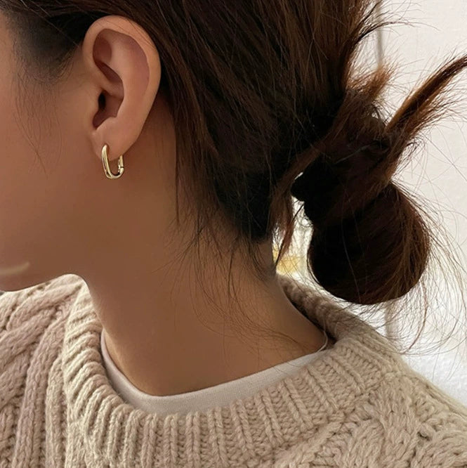 just-lil-things-Geometric Glossy plated -pin-earrings-jlt10597