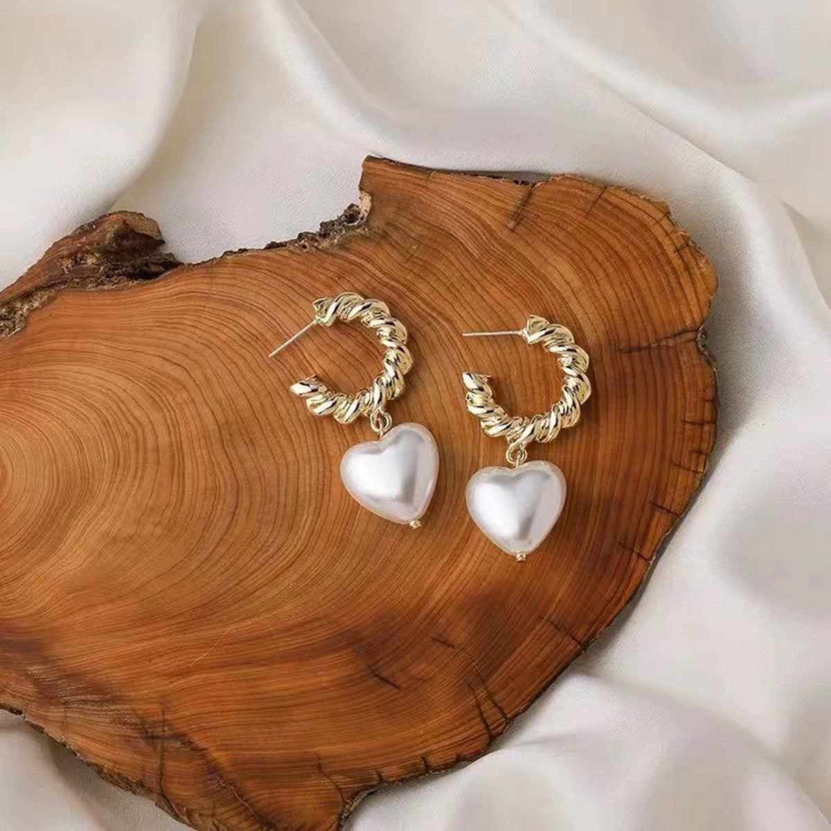 Delight Heart With Half Hoop Earrings JLT11231