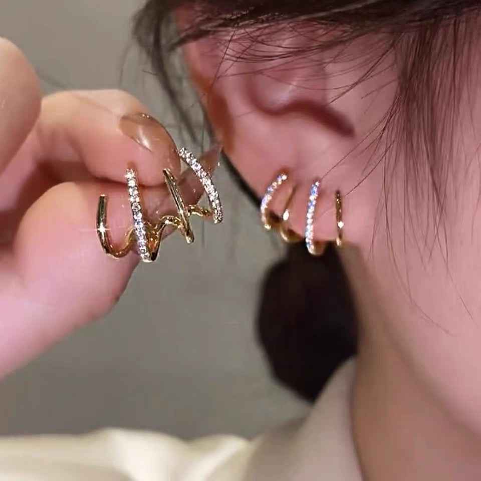 just-lil-things-gold-pin-earrings-jlt11282