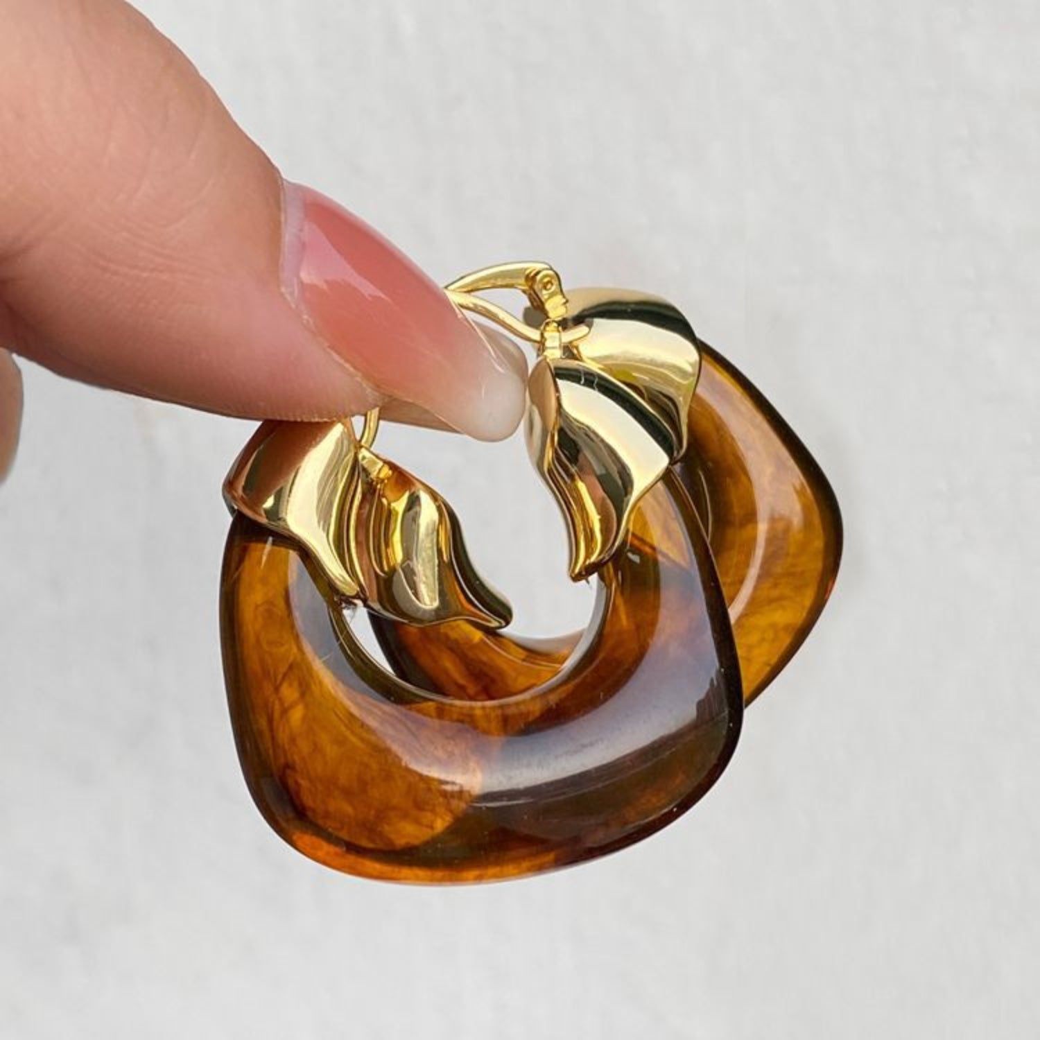 just-lil-things-brown-hoop-earrings-jlt11367