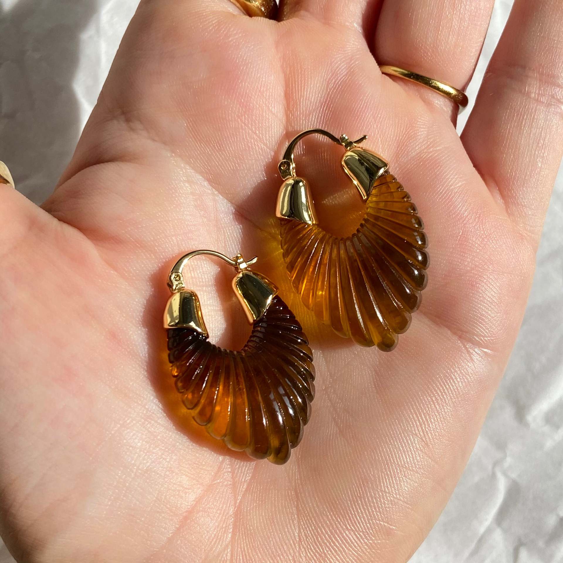 Amber Resin Hoop Earrings JLT11501