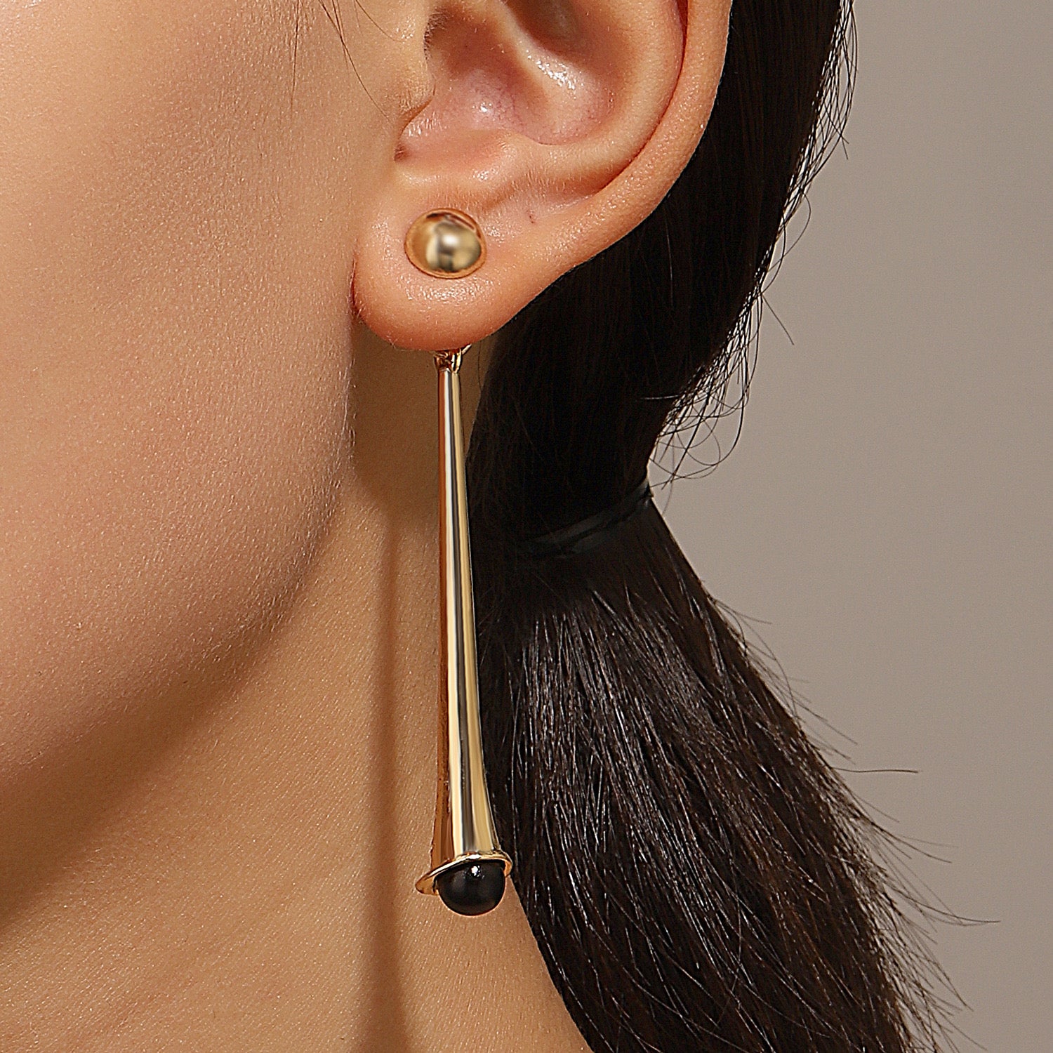 just-lil-things-gold-pin-earrings-jlt12023