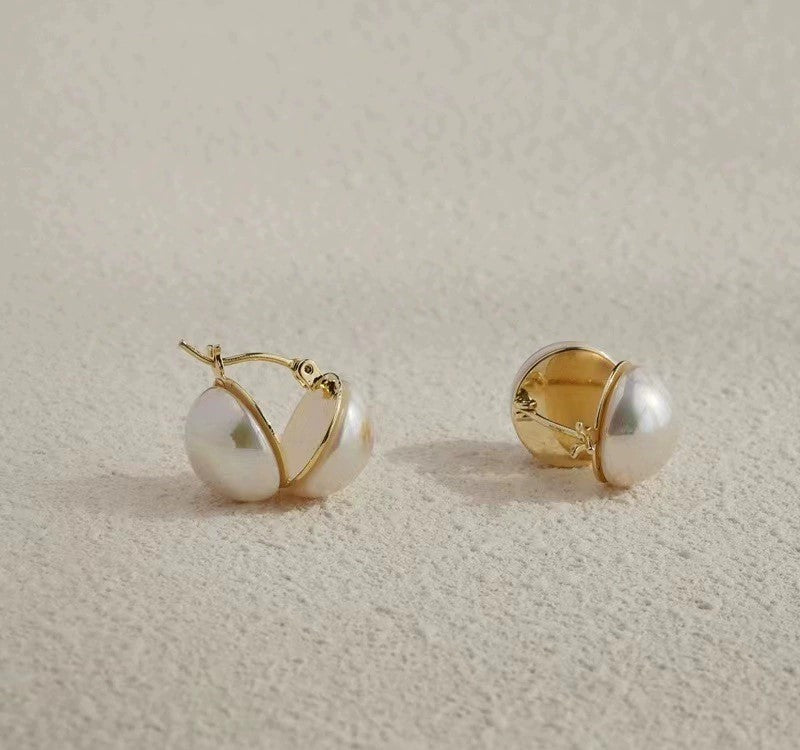 Alluring pearl hoop earrings JLT12062