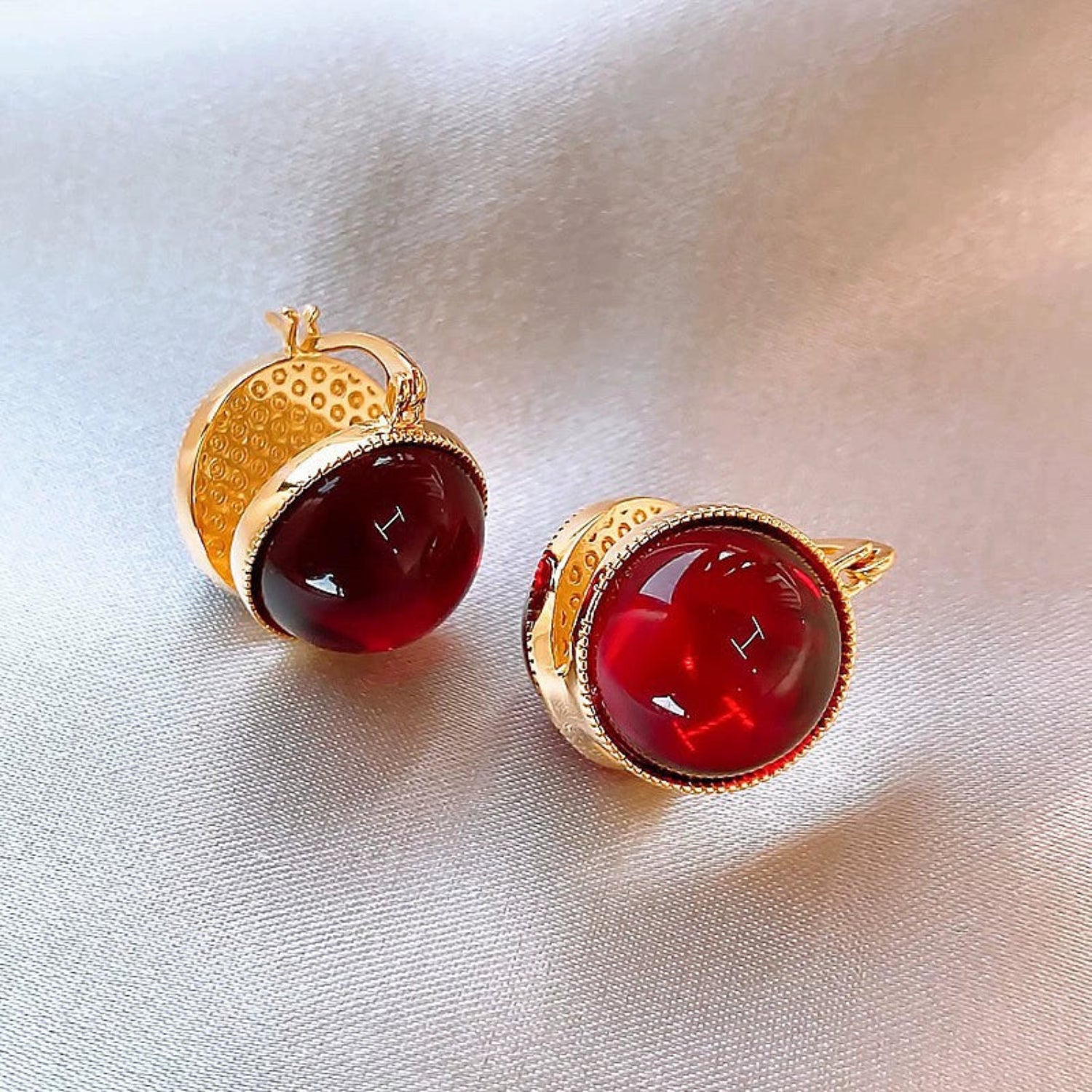 Just Lil Things Red Hoop Earrings jlt12063