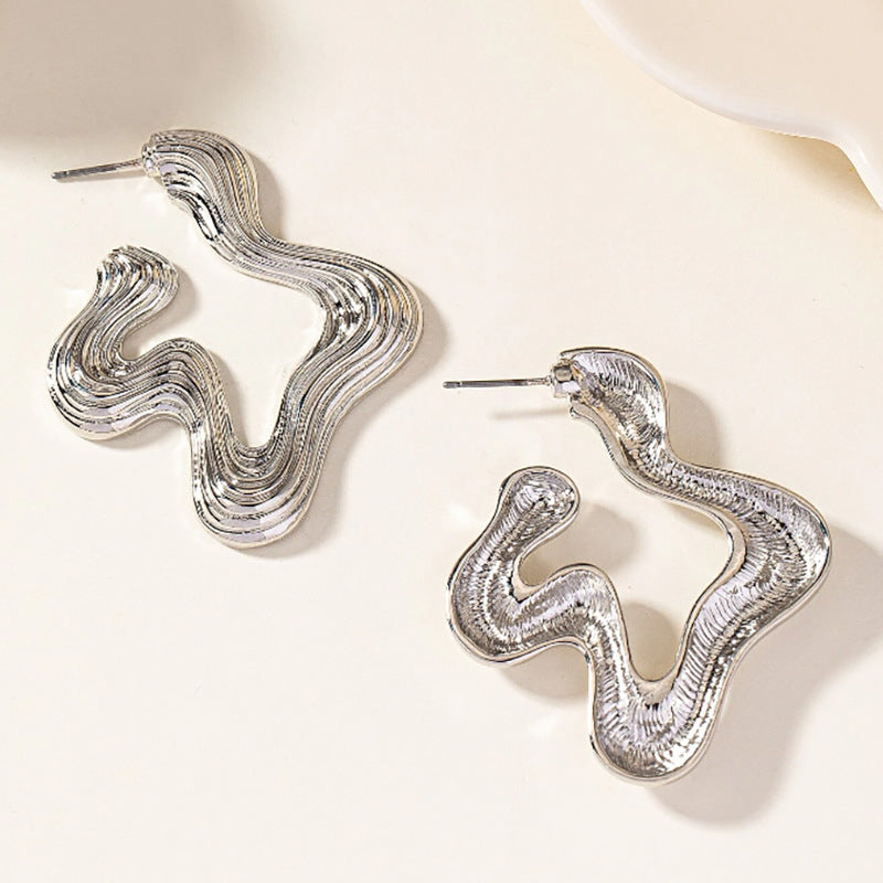 Just lil things Artificial Earrings