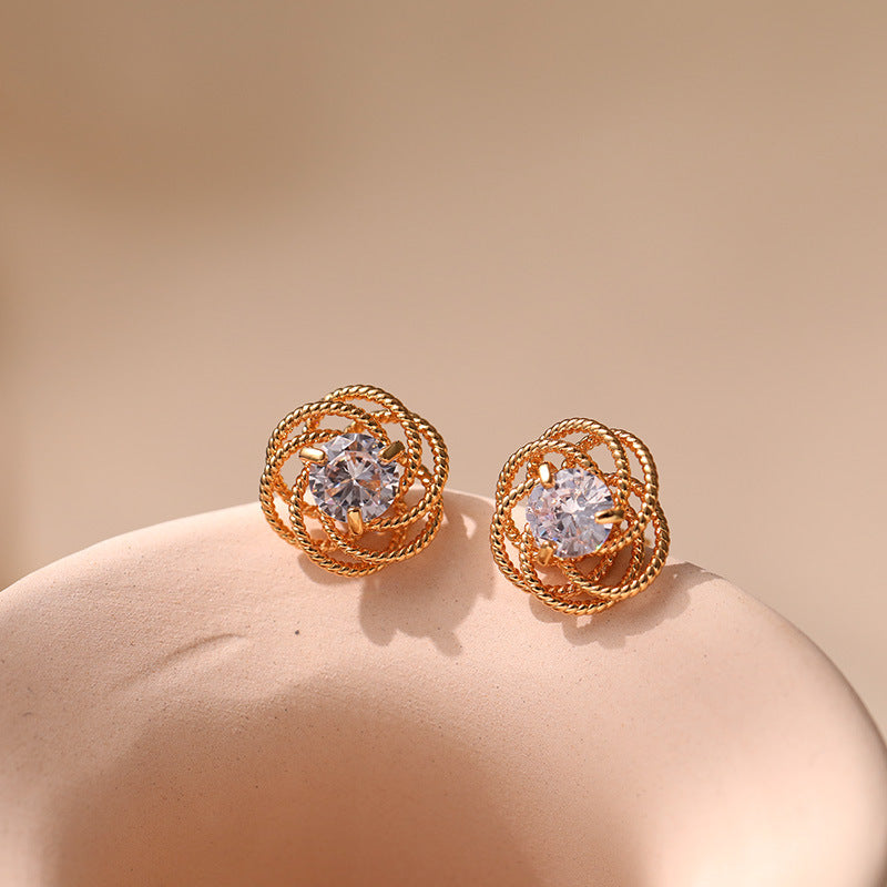 Just lil things Artificial Earrings