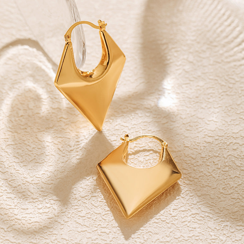Just lil things Artificial Earrings