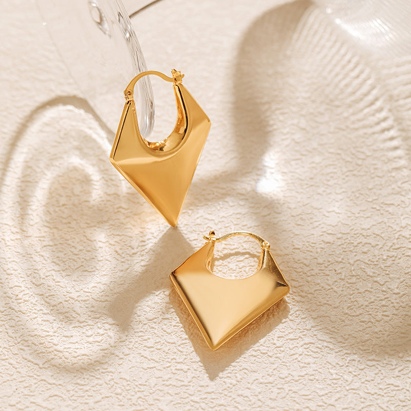 Just lil things Artificial Earrings