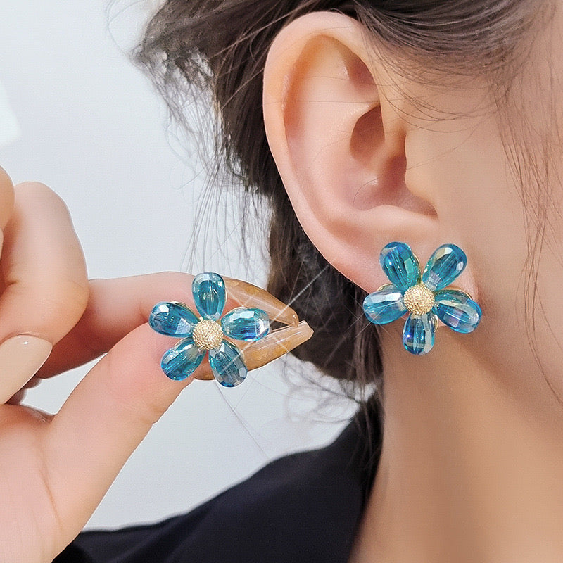 just-lil-things-artificial-earrings-109