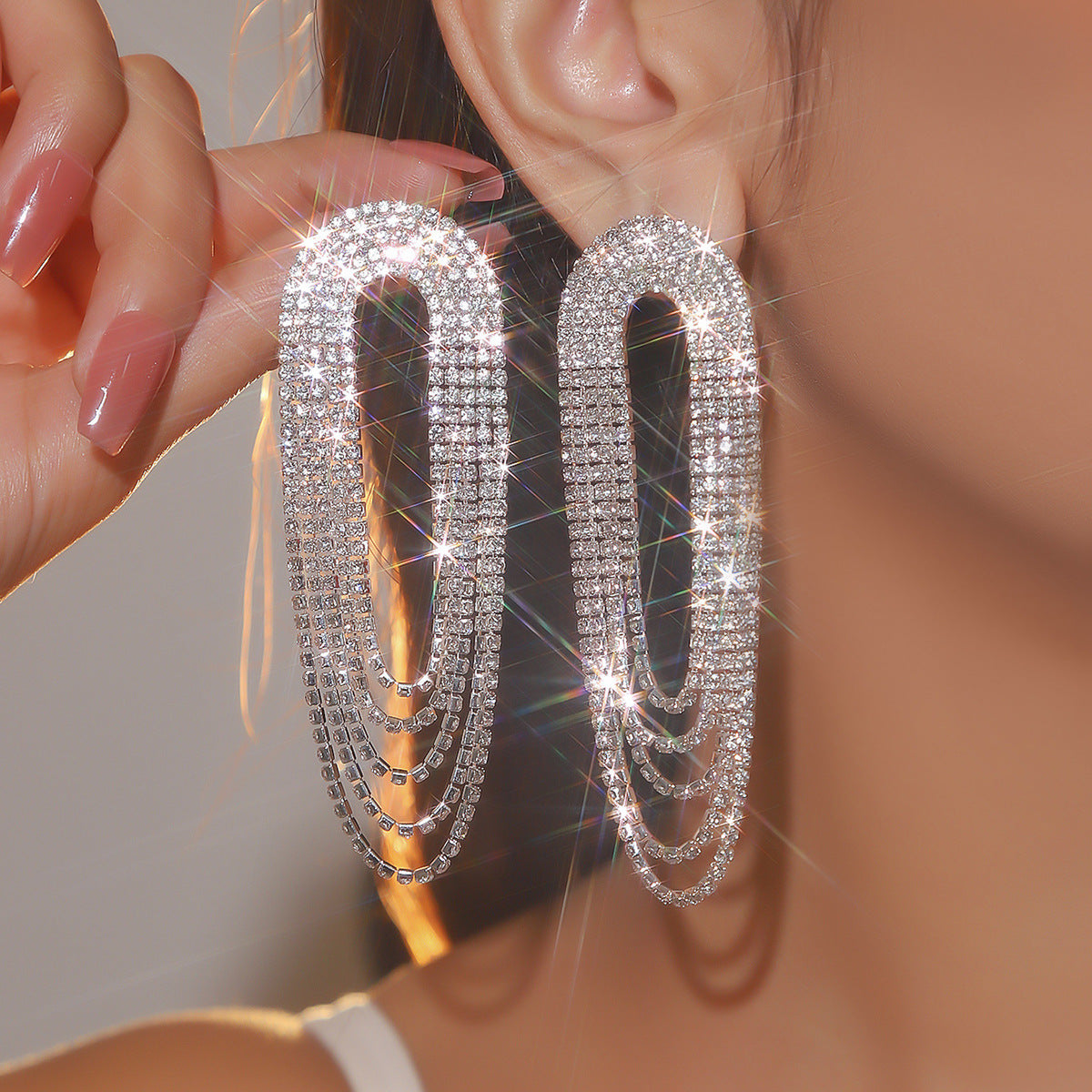 Crystal Tassel Rhinestone White Dangle Pin Earrings JLT12814