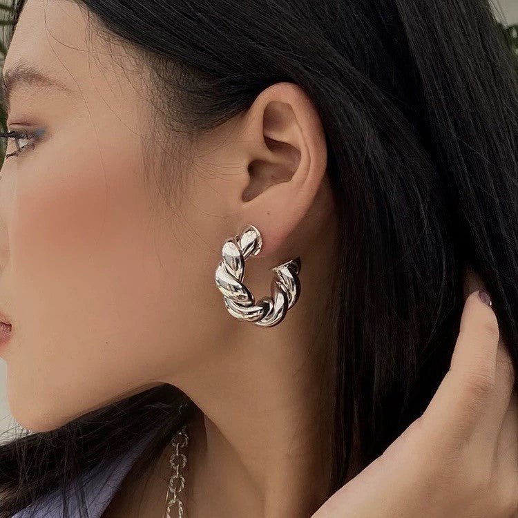 Twisted Rope Hoop Earrings JLT13049