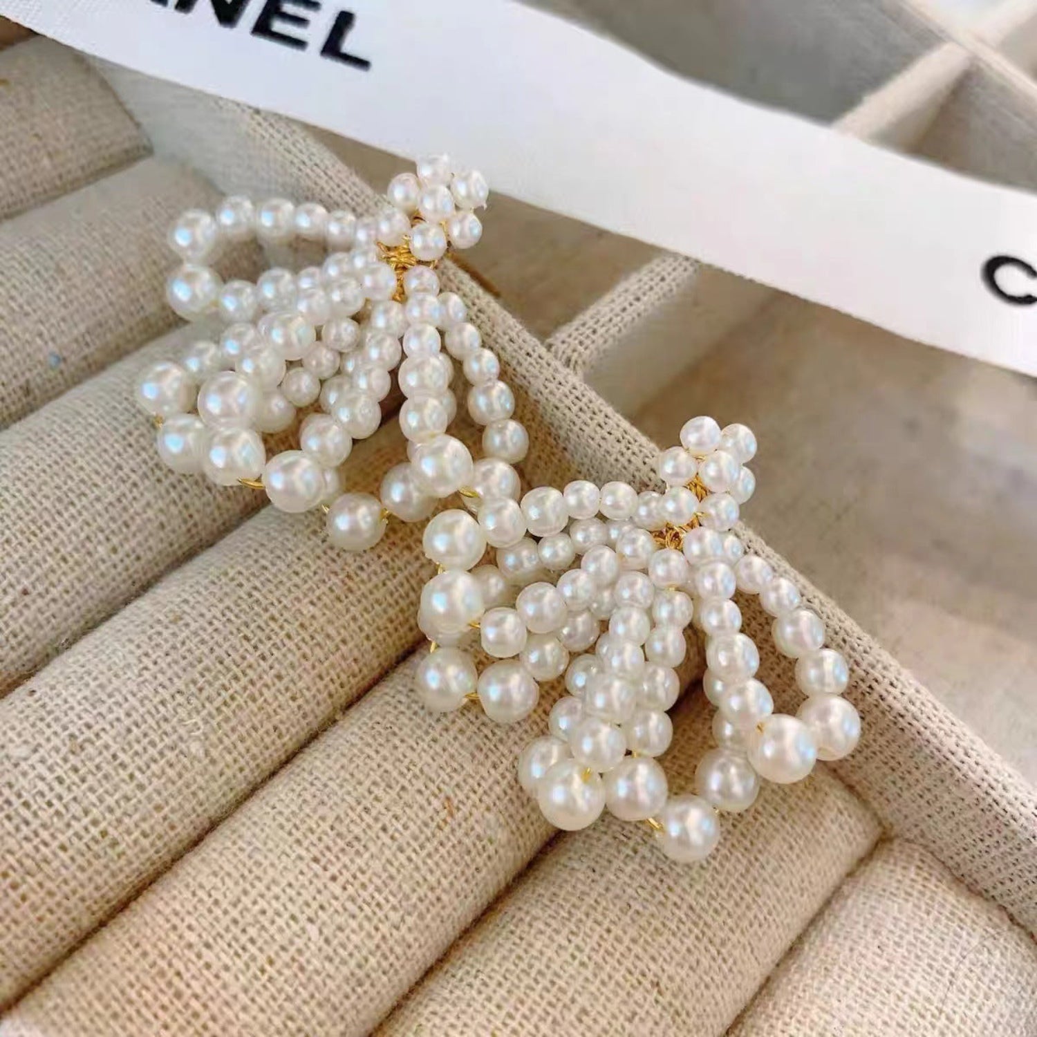 pearl C-shaped earrings jlt13137